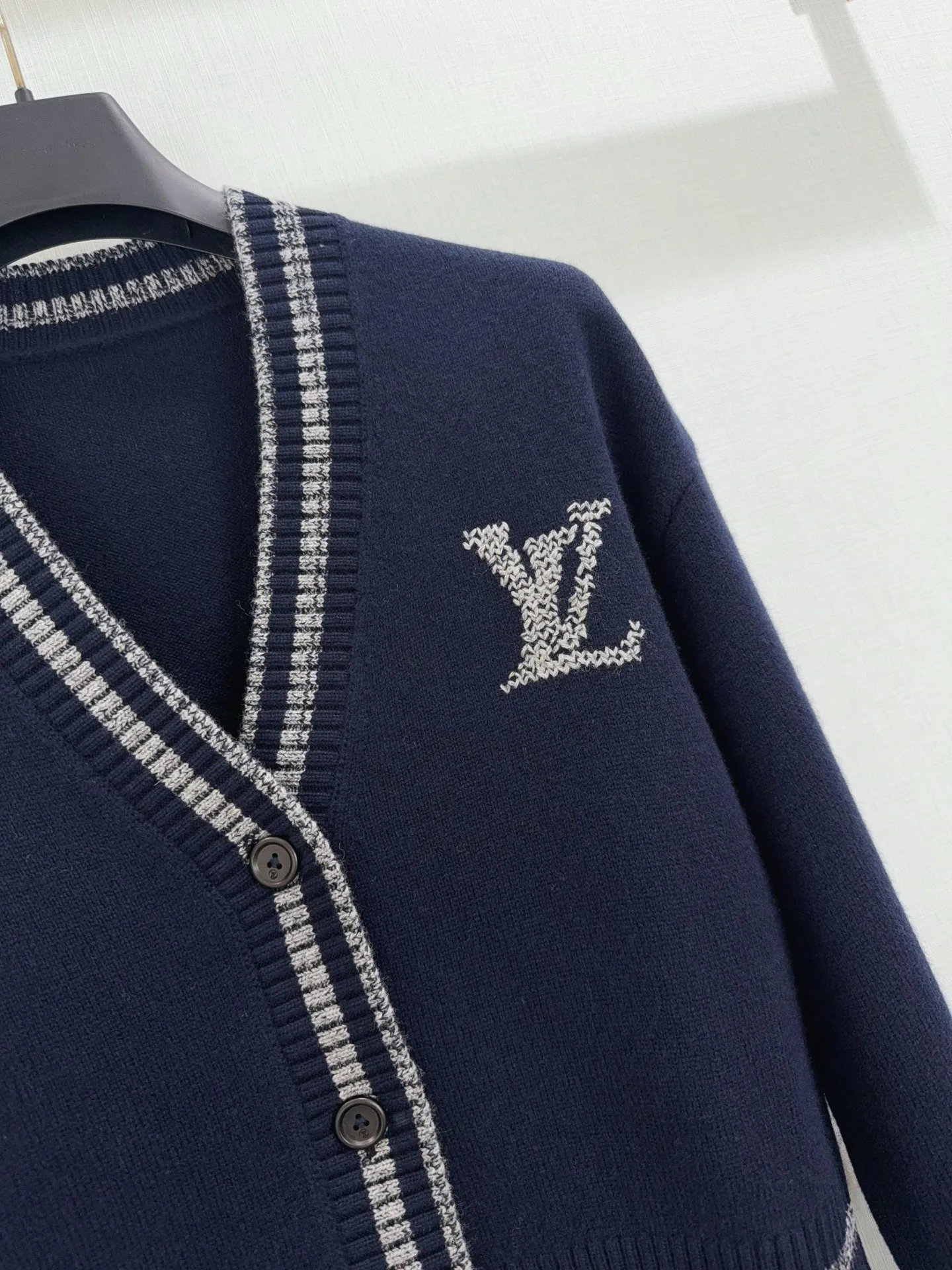 Джемперы И Свитеры Женские Louis Vuitton 17925727