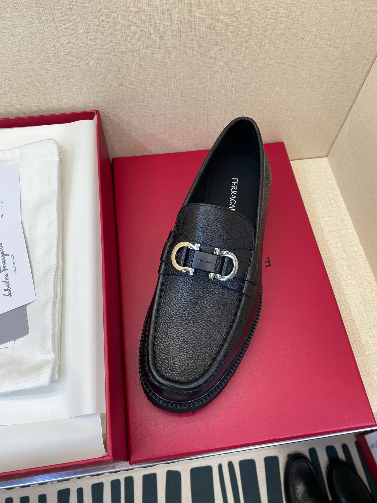 Лоферы И Туфли Мужские Salvatore Ferragamo 17971733