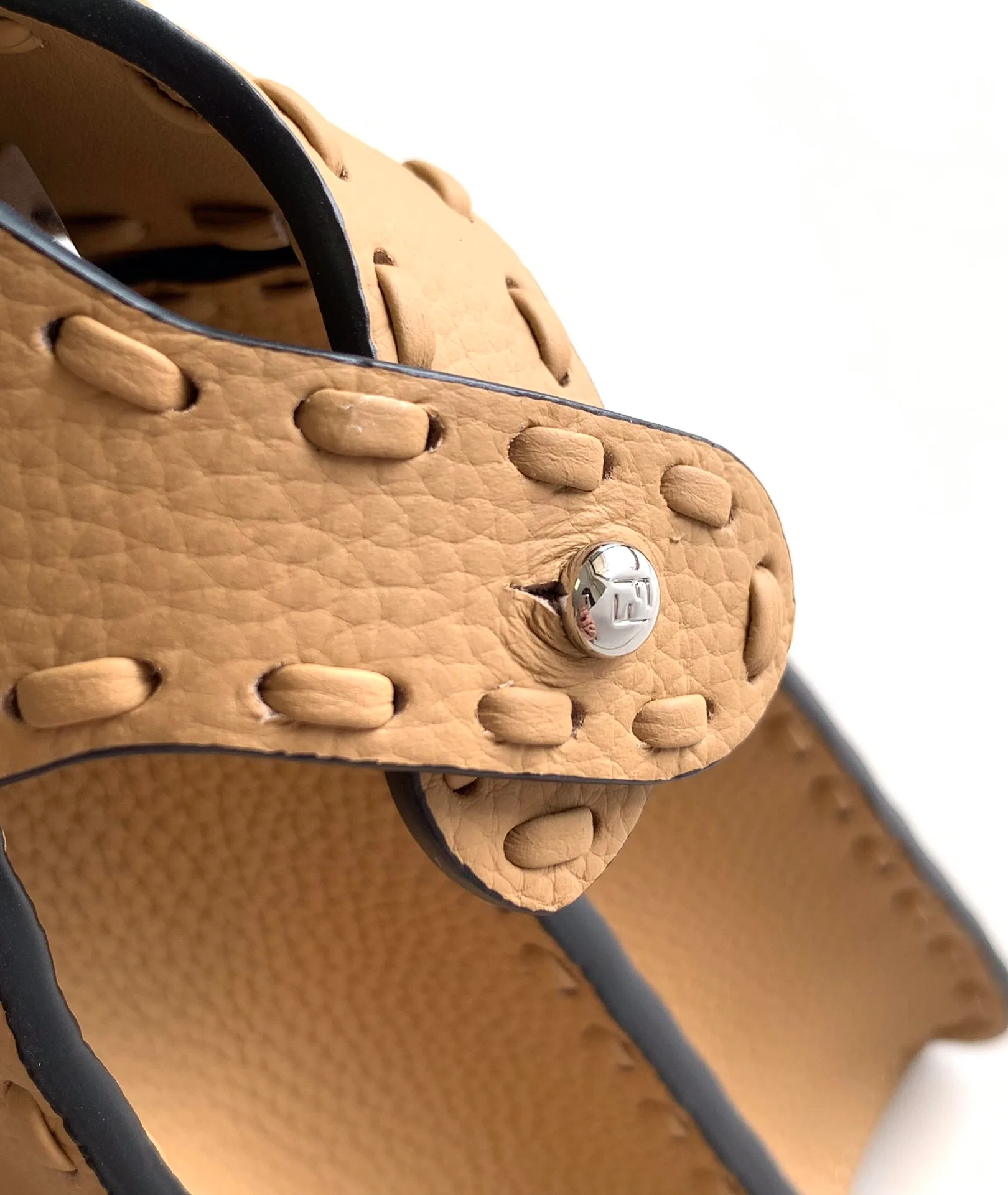Классические Сумки Женские Fendi 11671439