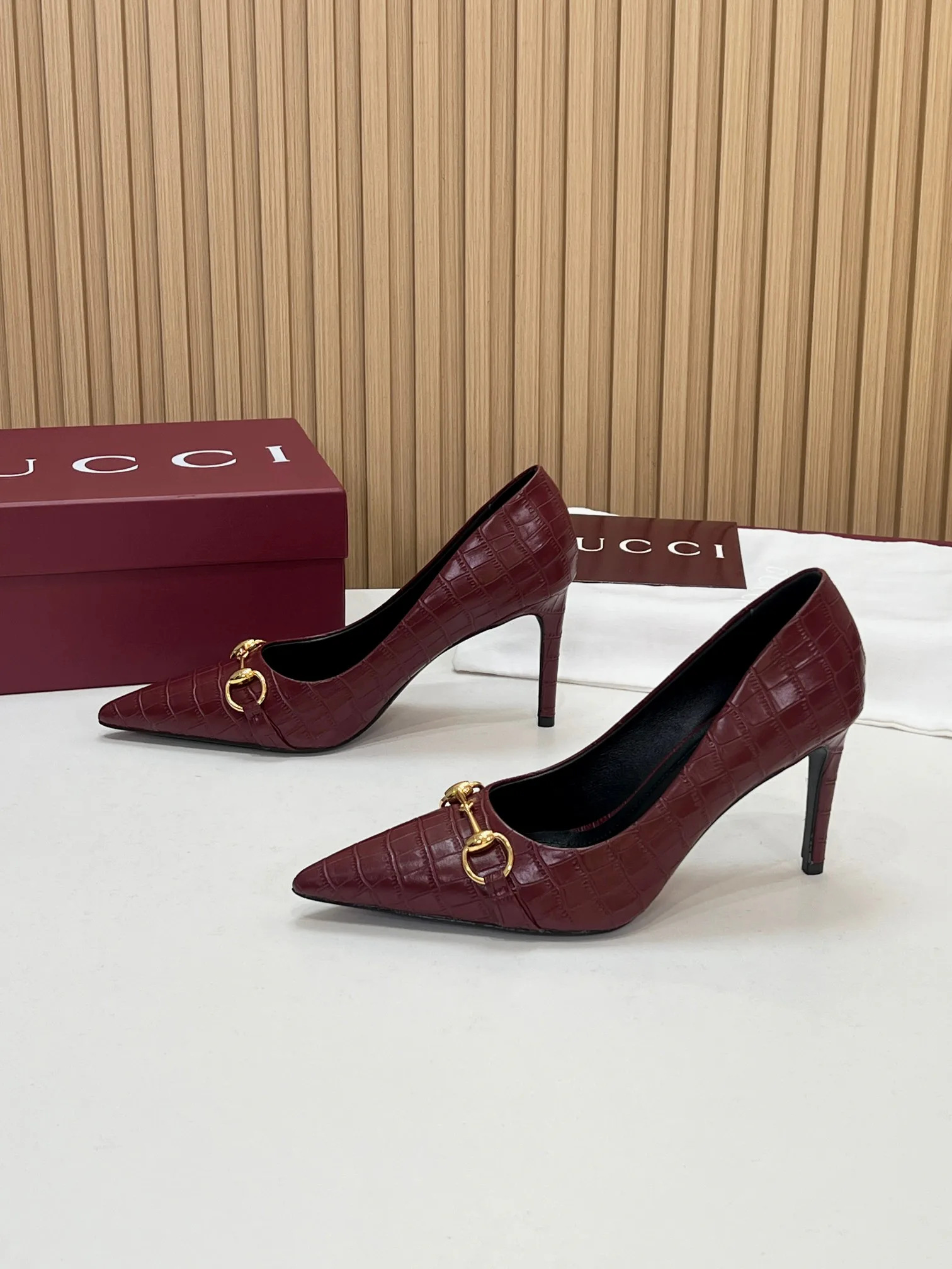 Туфли Женские Gucci 19533718