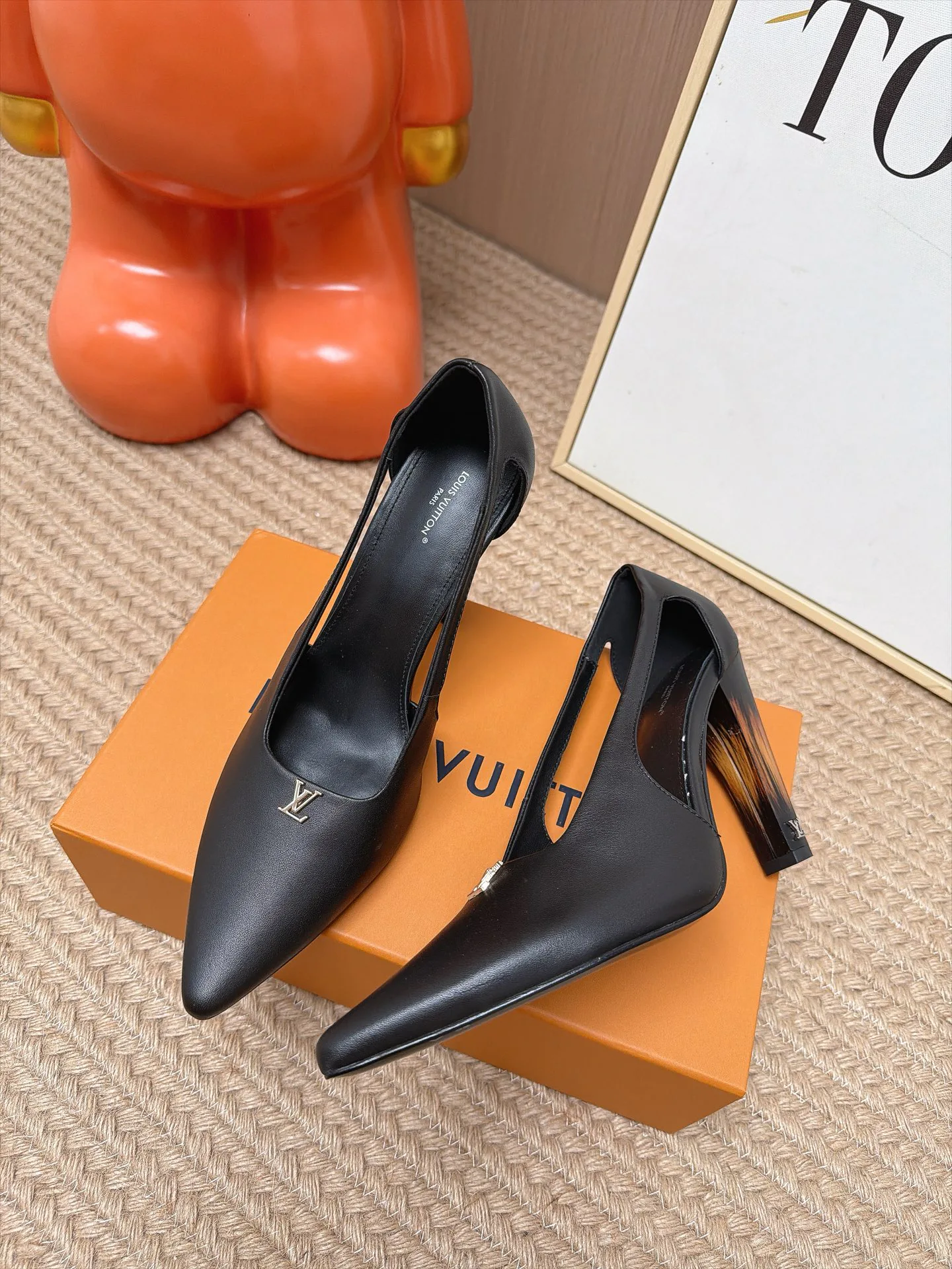 Туфли Женские Louis Vuitton 18275876