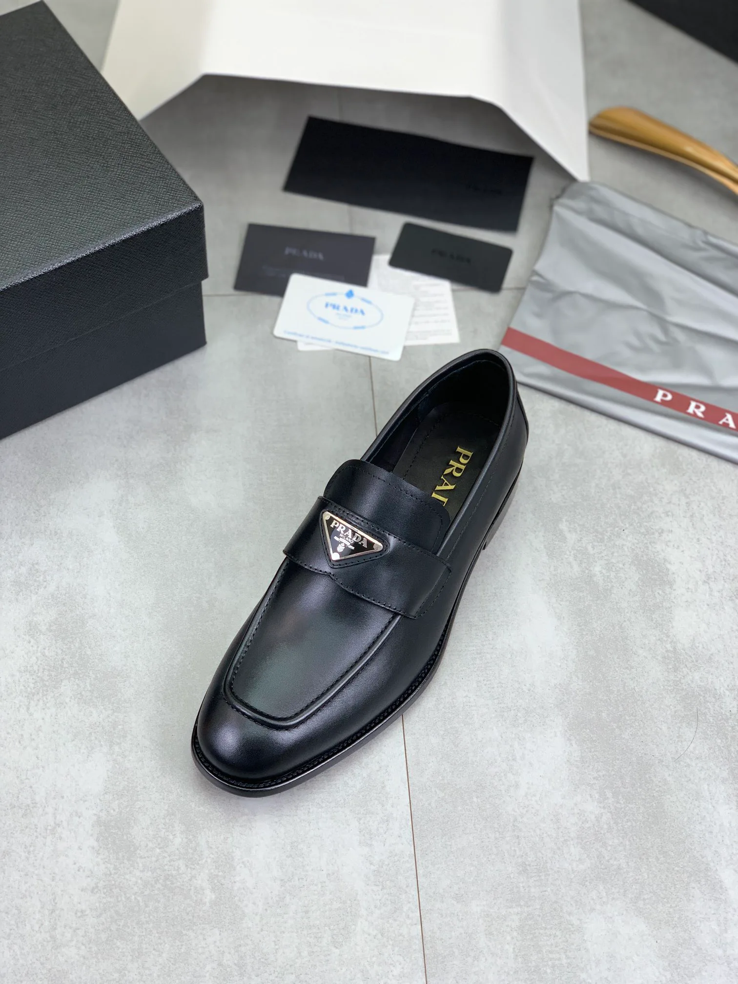 Лоферы И Туфли Мужские Prada 11763942