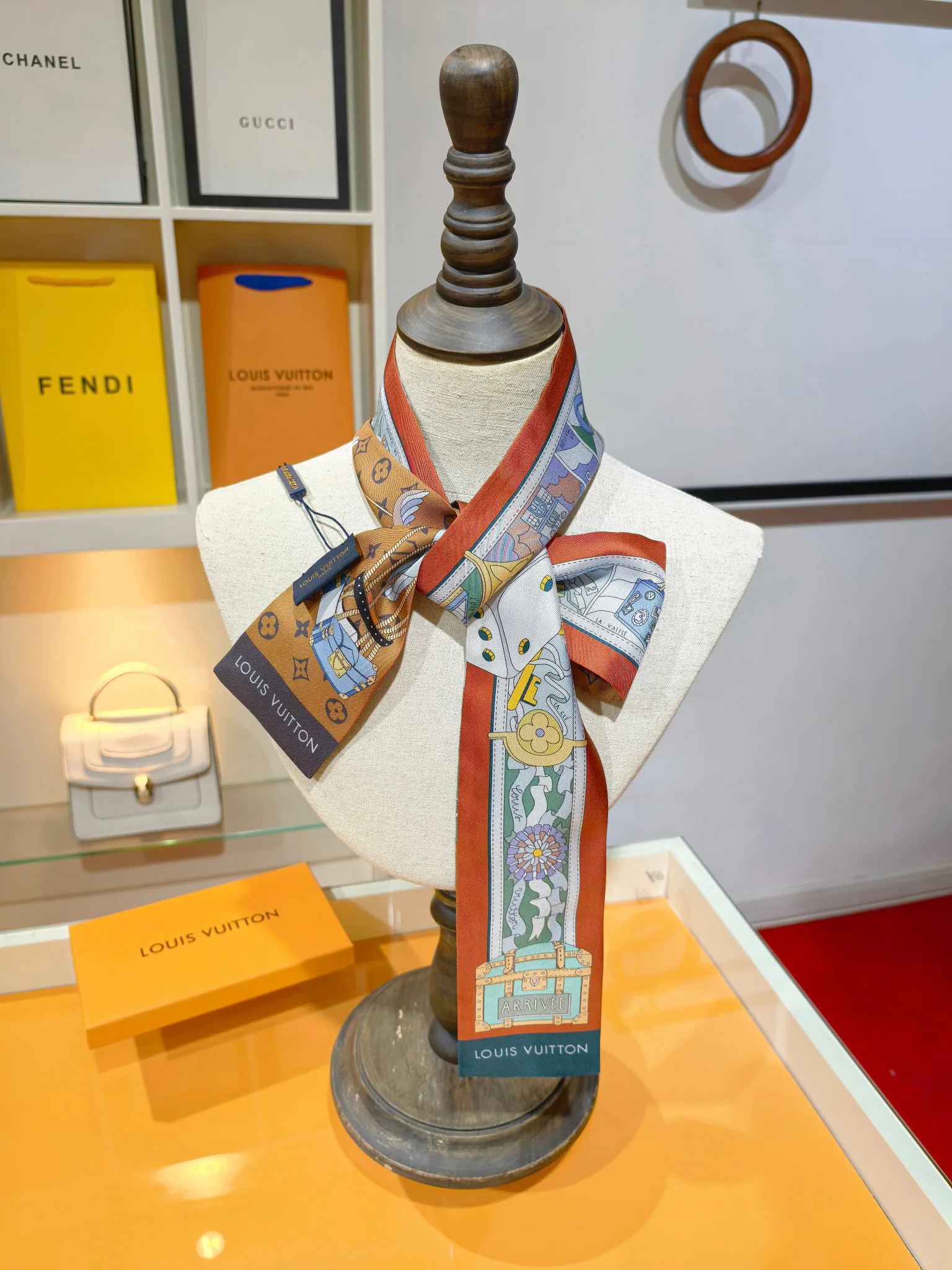 Платки Louis Vuitton 13268366