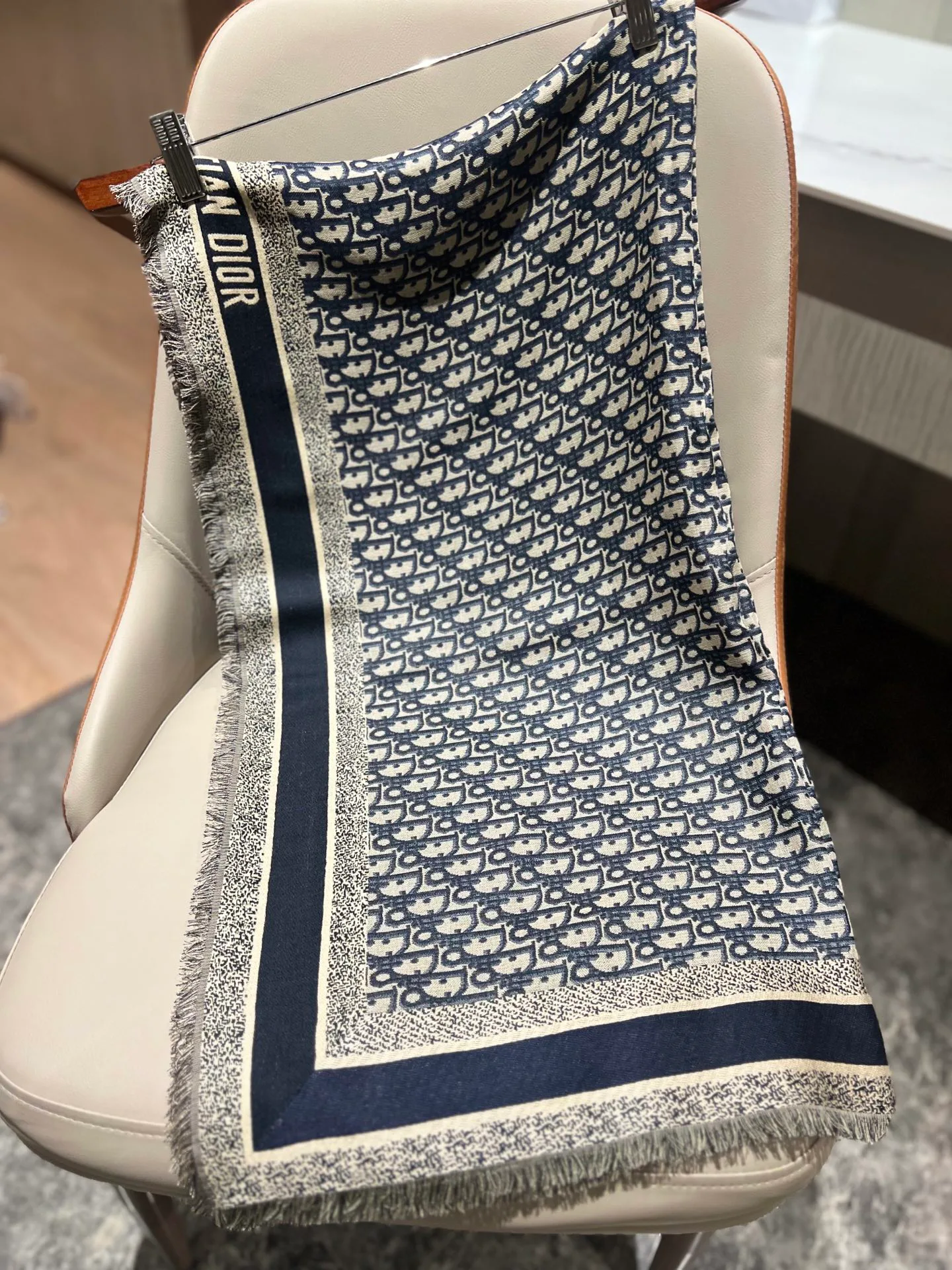 Шарфы Christian Dior 18507323