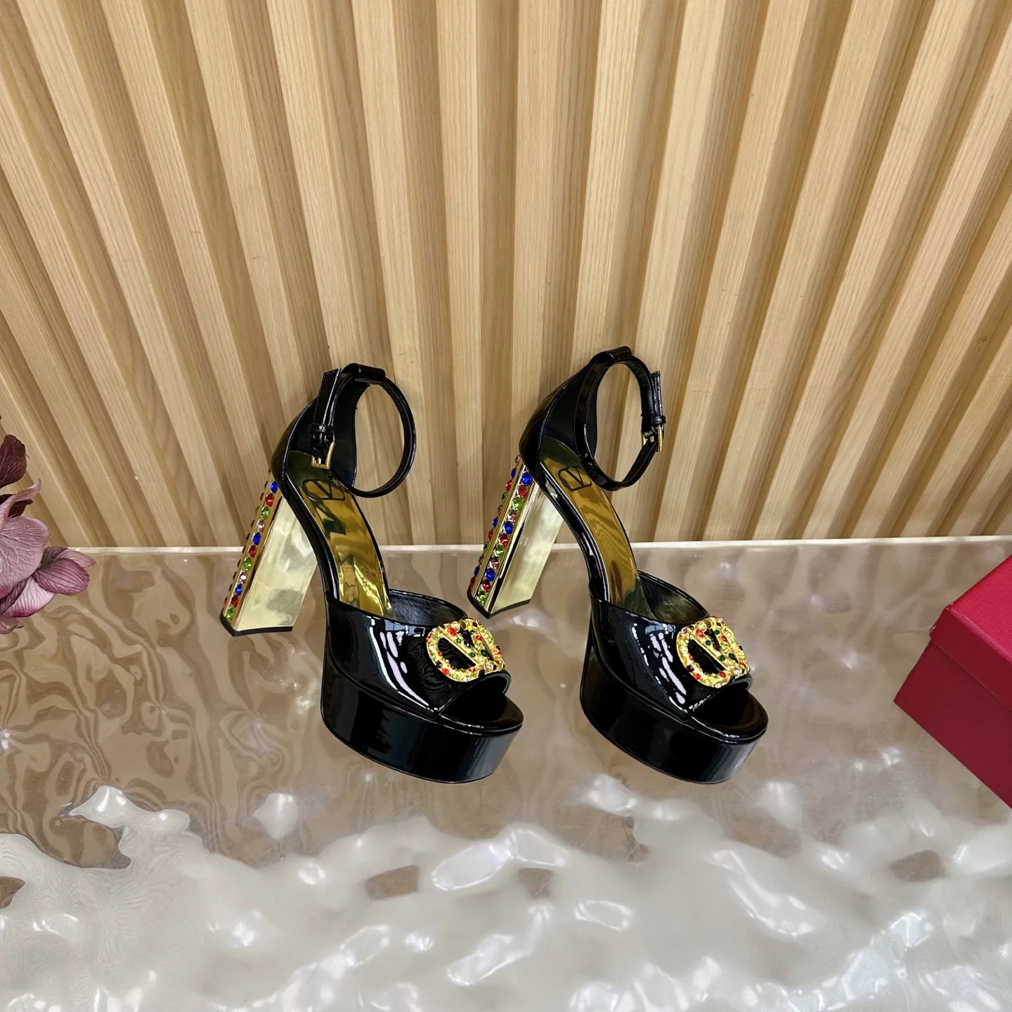 Босоножки Женские Valentino 947000