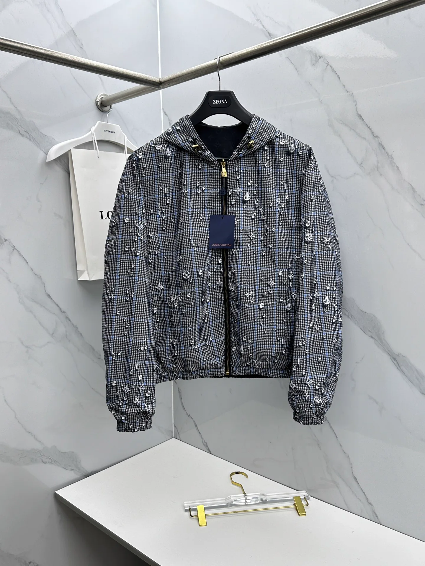 Куртки И Пуховики Мужские Louis Vuitton 2237456