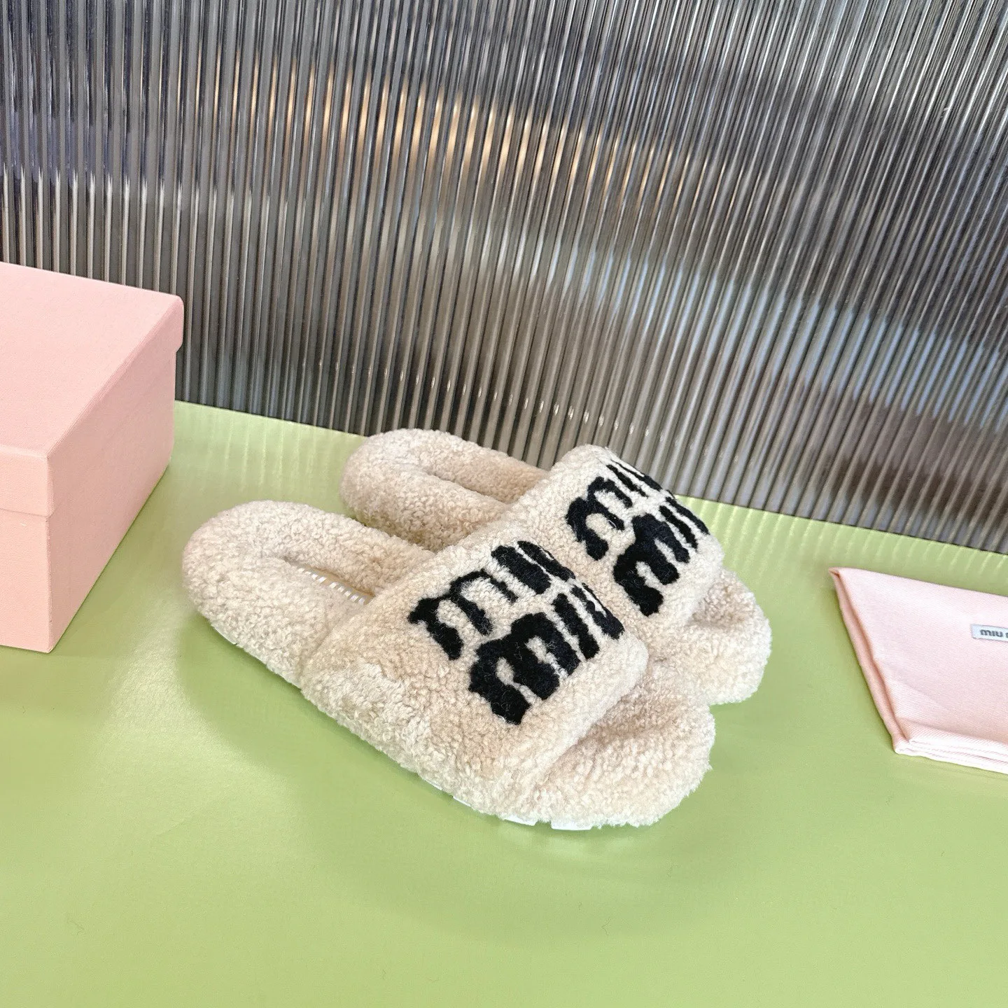 Тапочки Женские Miu Miu 81801