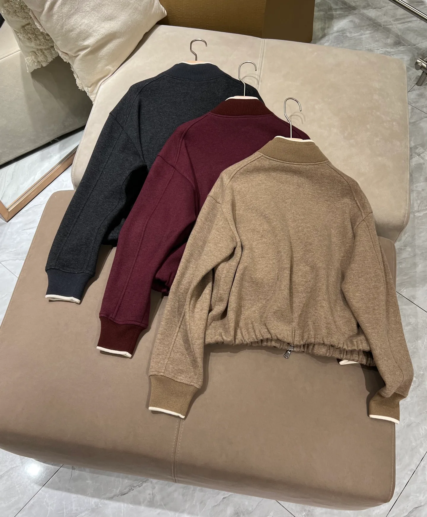 Куртки И Пуховики Женские Brunello Cucinelli 11167677