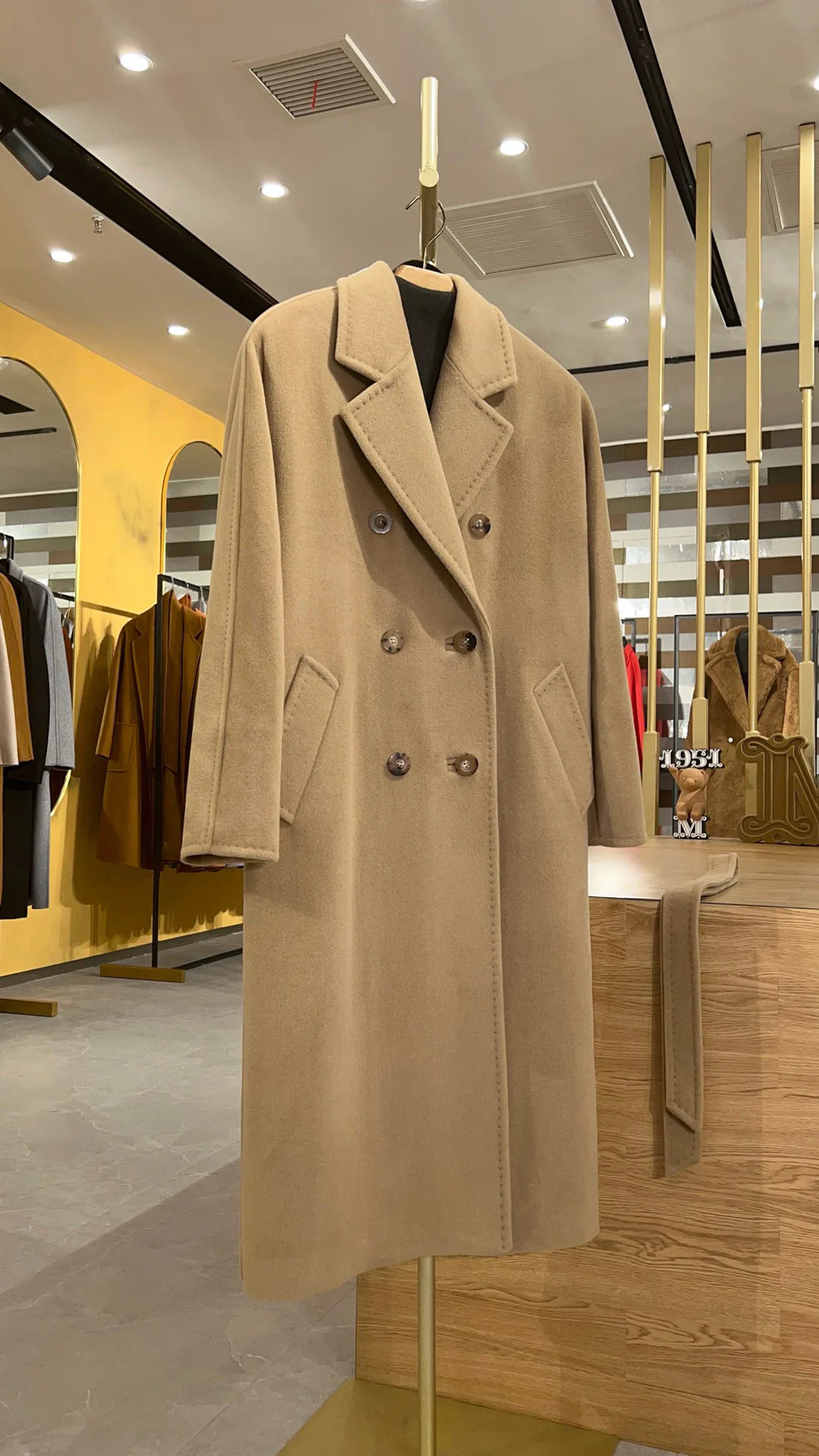 Пальто Женские Max Mara 18245186