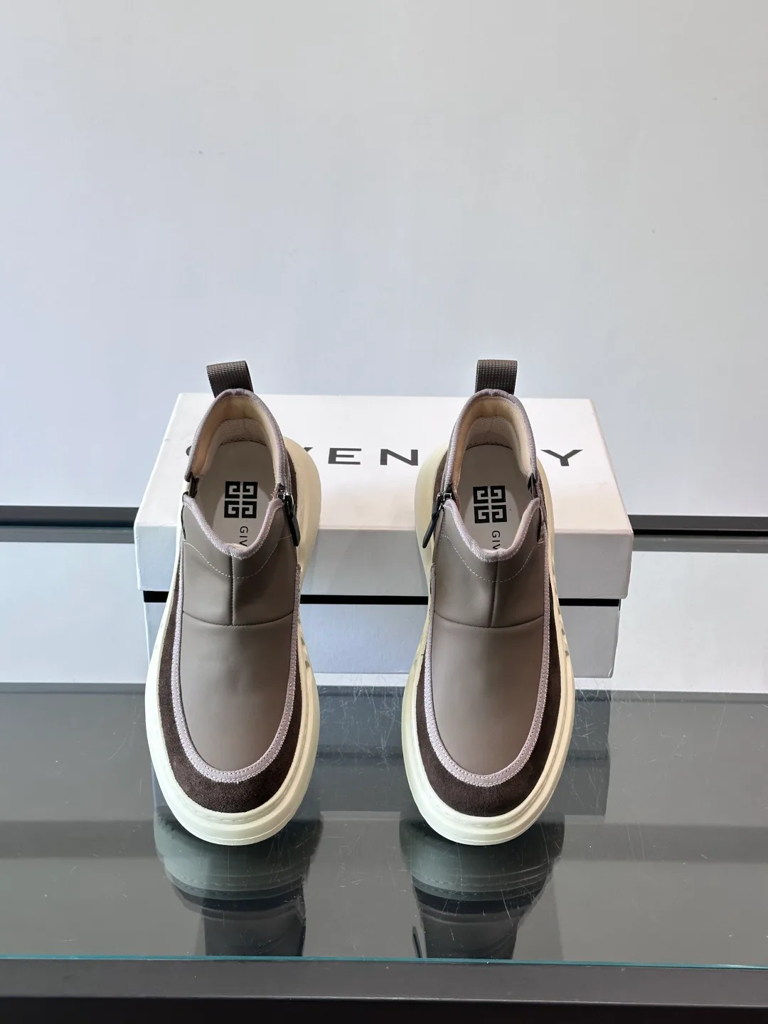 Ботинки Мужские Givenchy 2285496