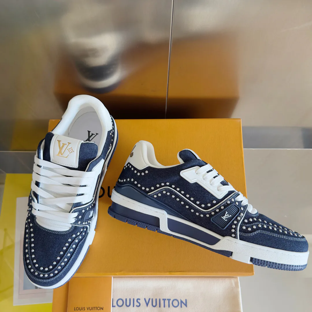 Кроссовки Женские Louis Vuitton 1546685