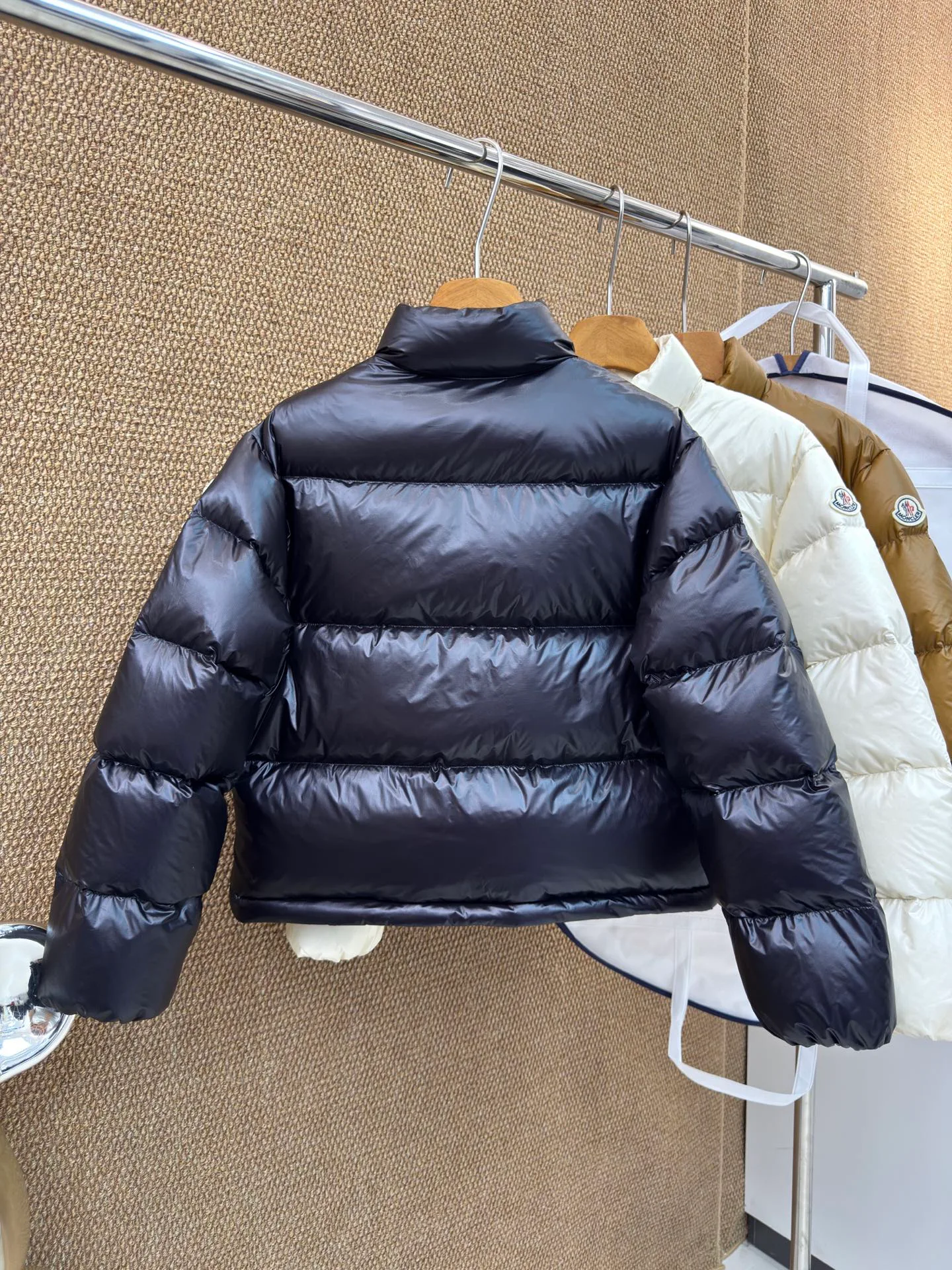 Куртки И Пуховики Женские Moncler 18891838
