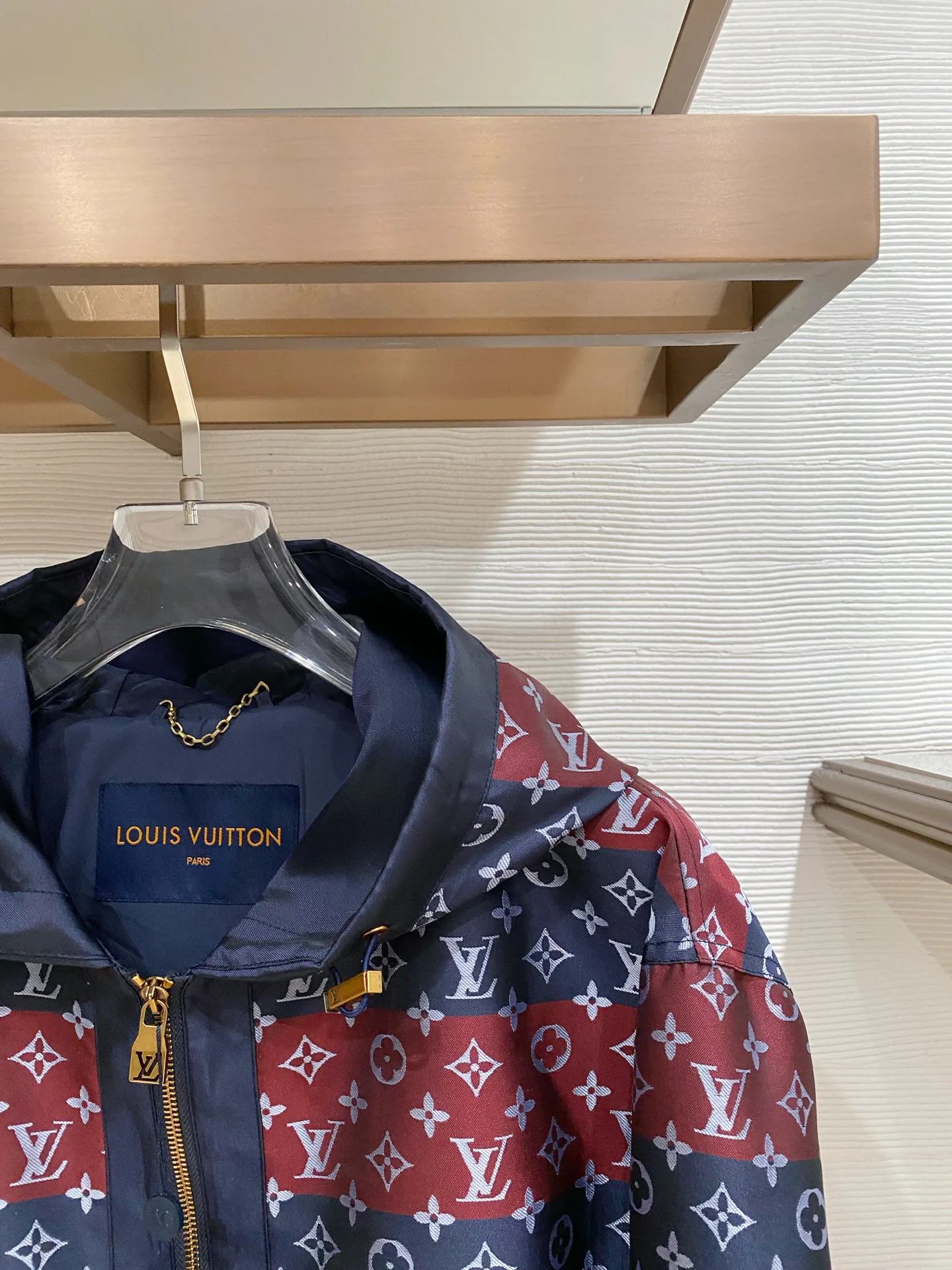 Куртки И Пуховики Мужские Louis Vuitton 2385908