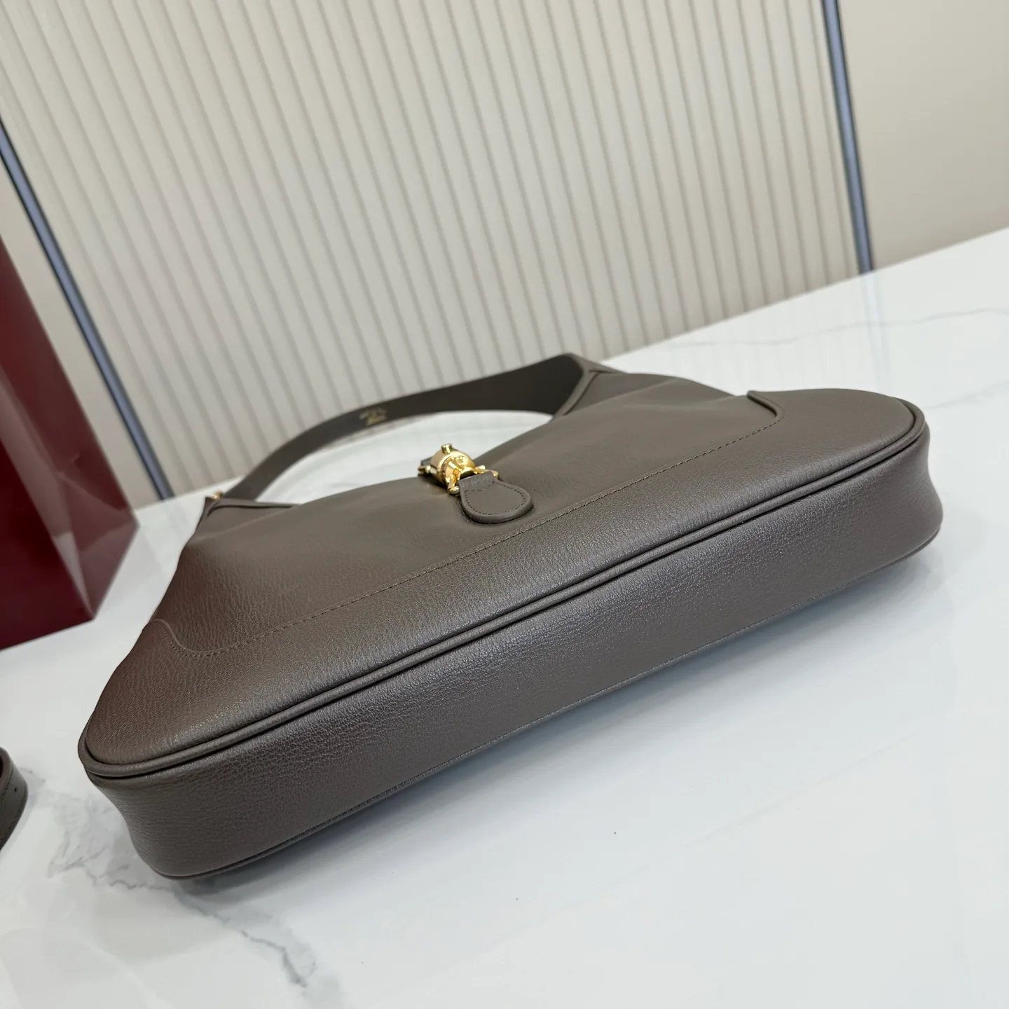 Классические Сумки Женские Gucci 17574145