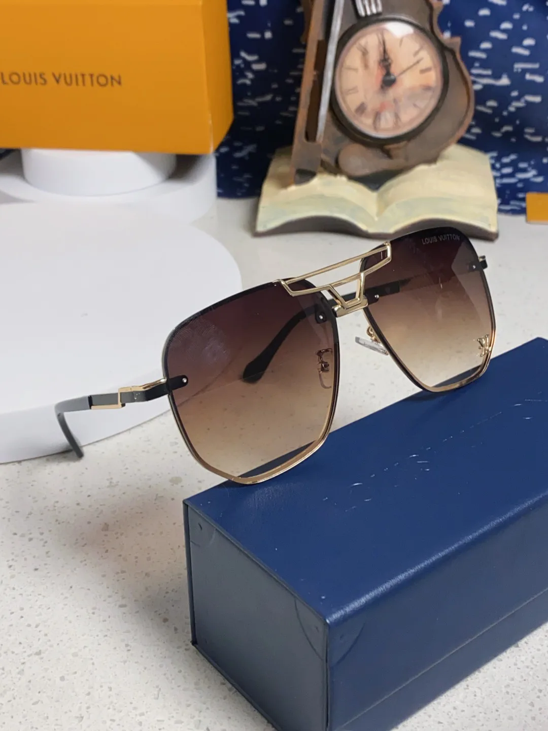 Очки Louis Vuitton 13135675