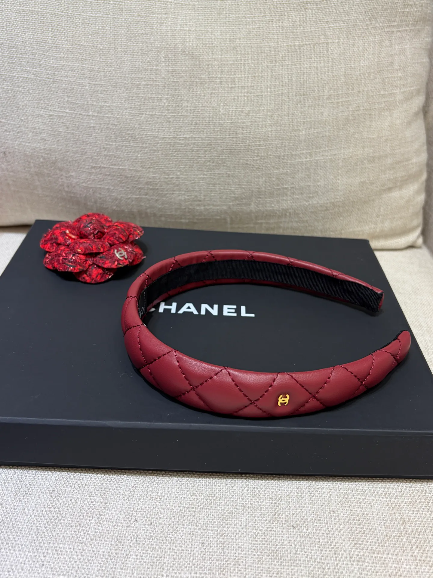 Головные Уборы Chanel 9480180