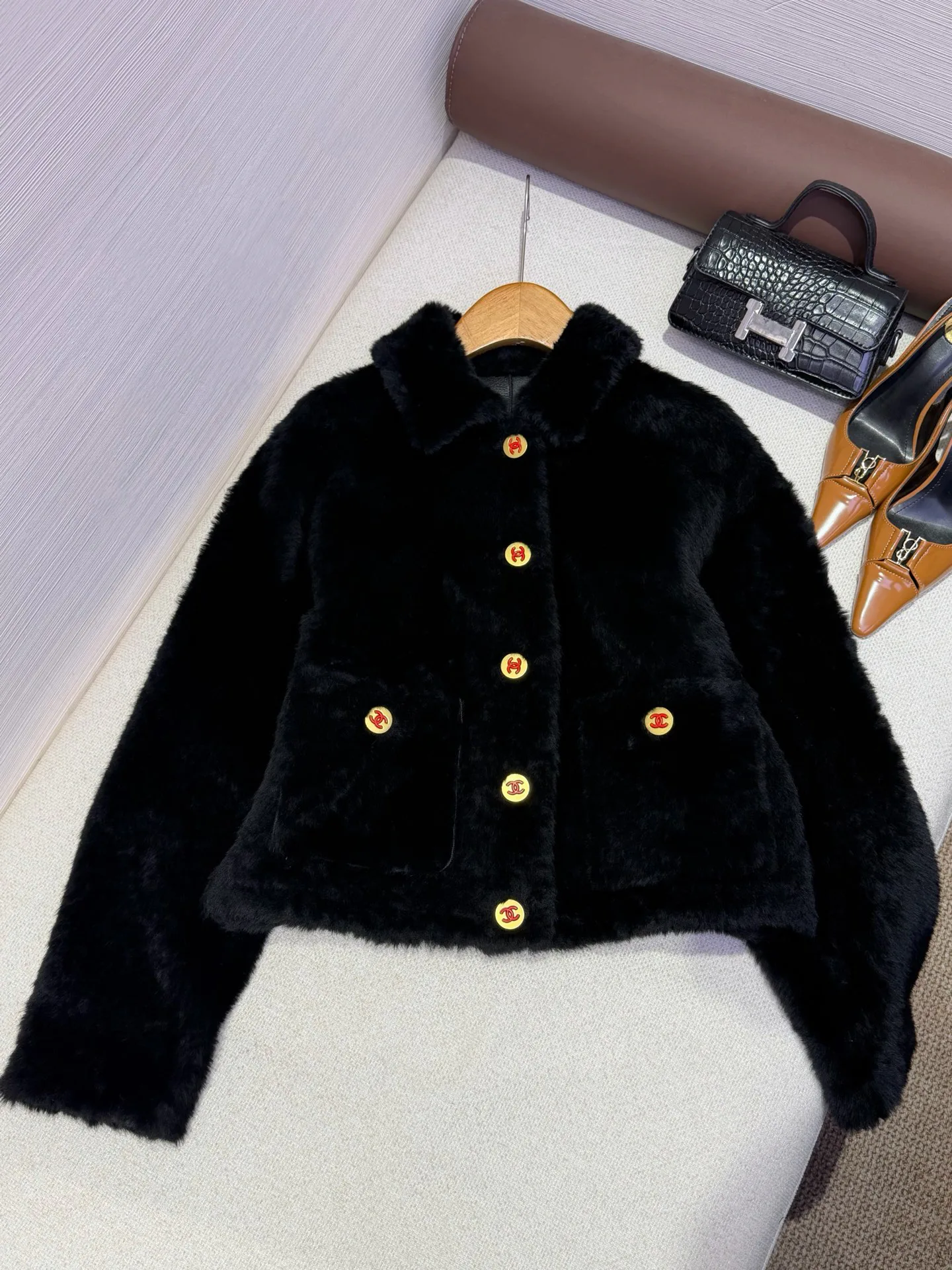 Кожаные Куртки И Дублёнки Женские Chanel 19414207