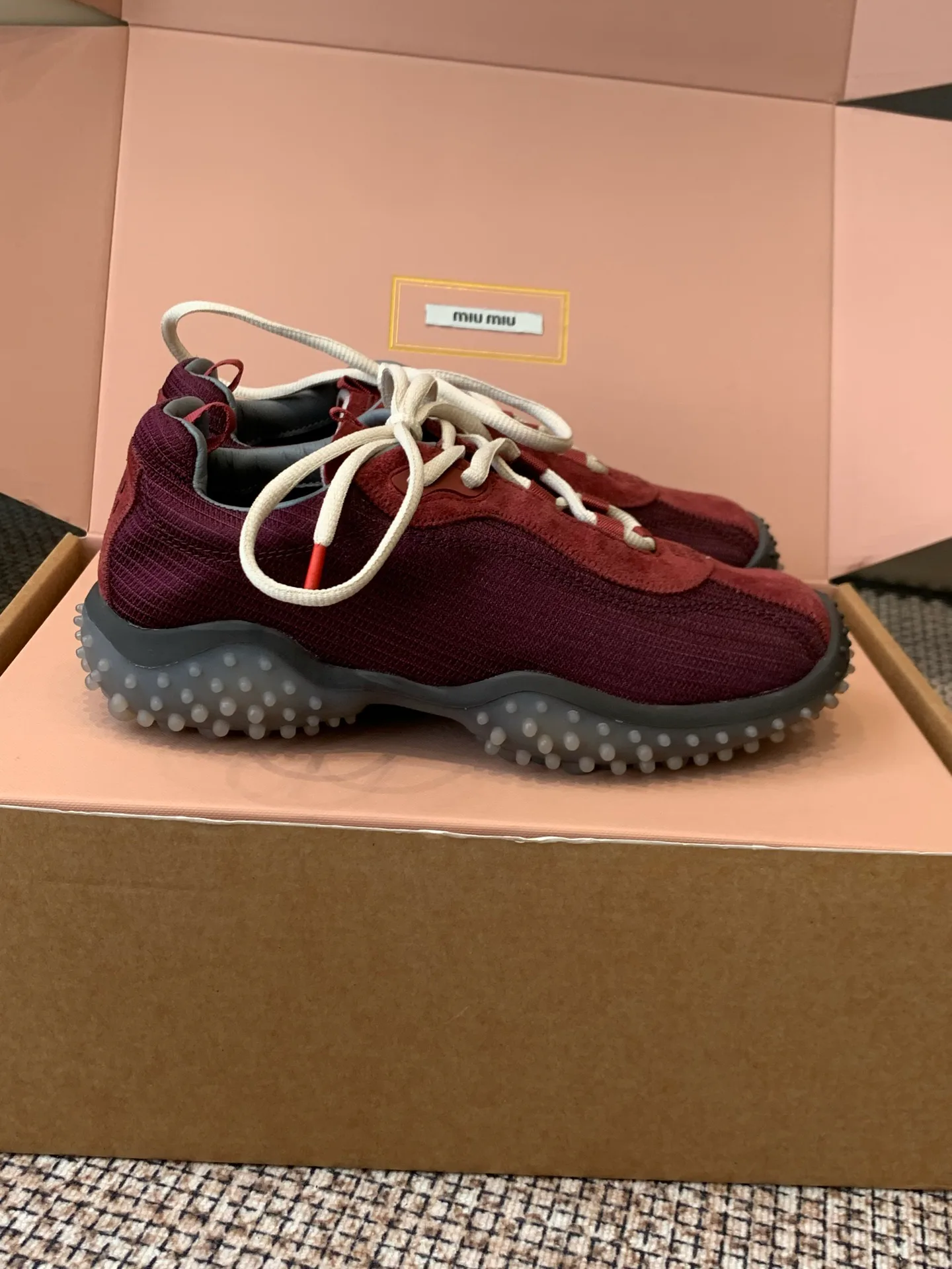 Кроссовки Женские Miu Miu 18170822