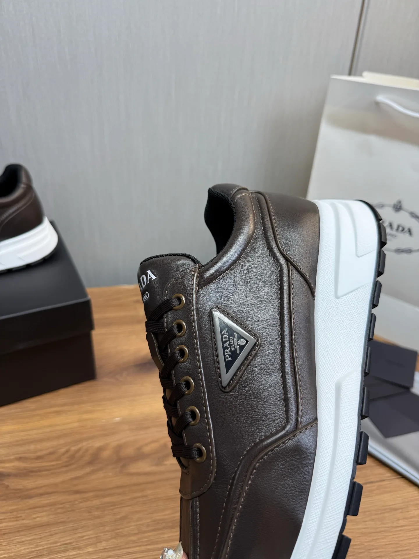 Кроссовки Мужские Prada 1261600