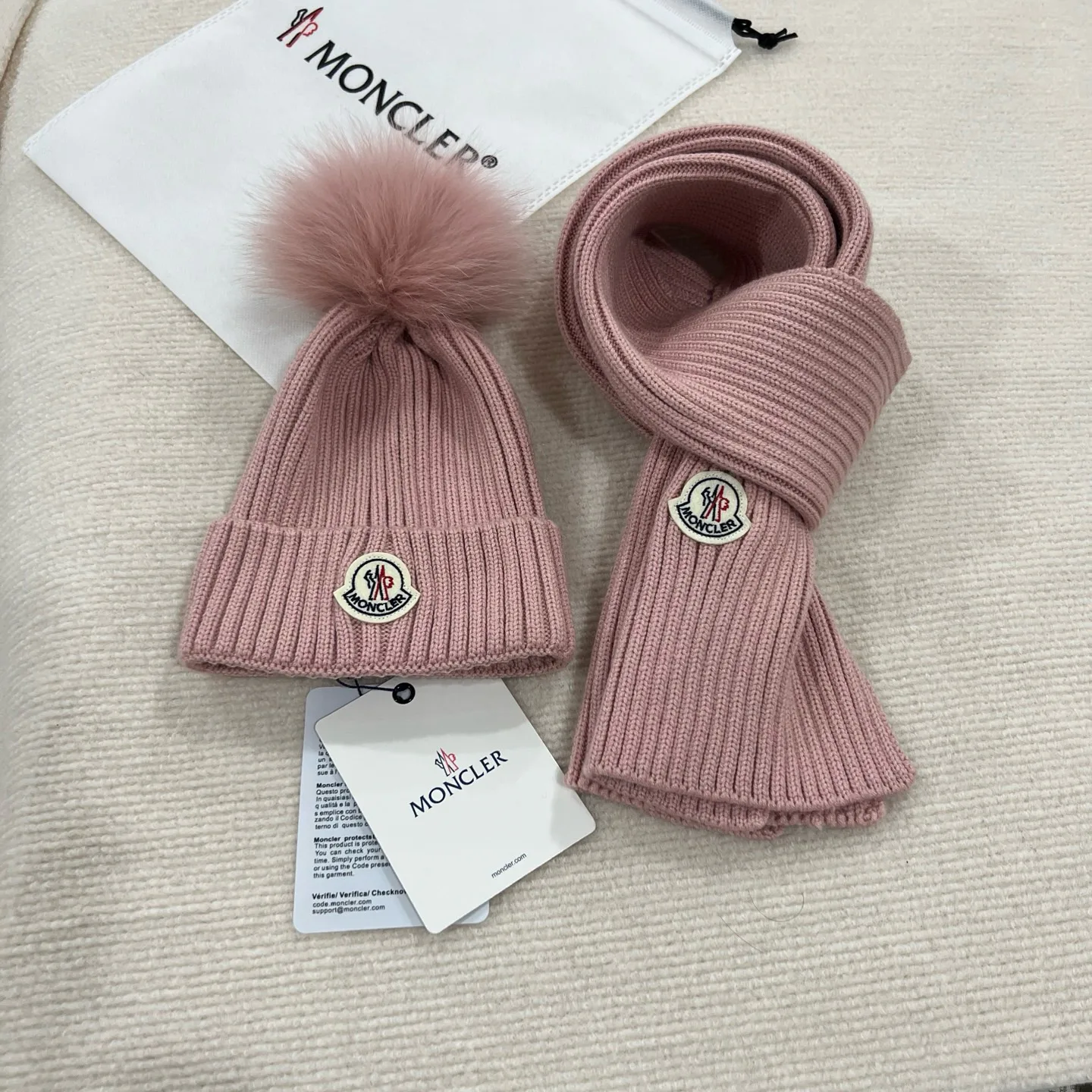 Головные Уборы Moncler 18078324