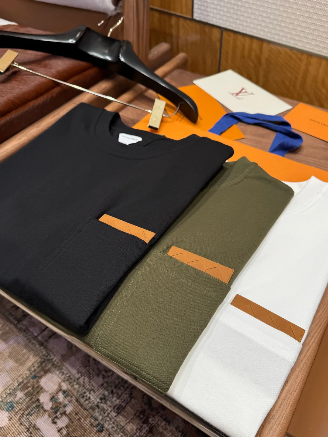 Футболки Мужские Bottega Veneta 5877534