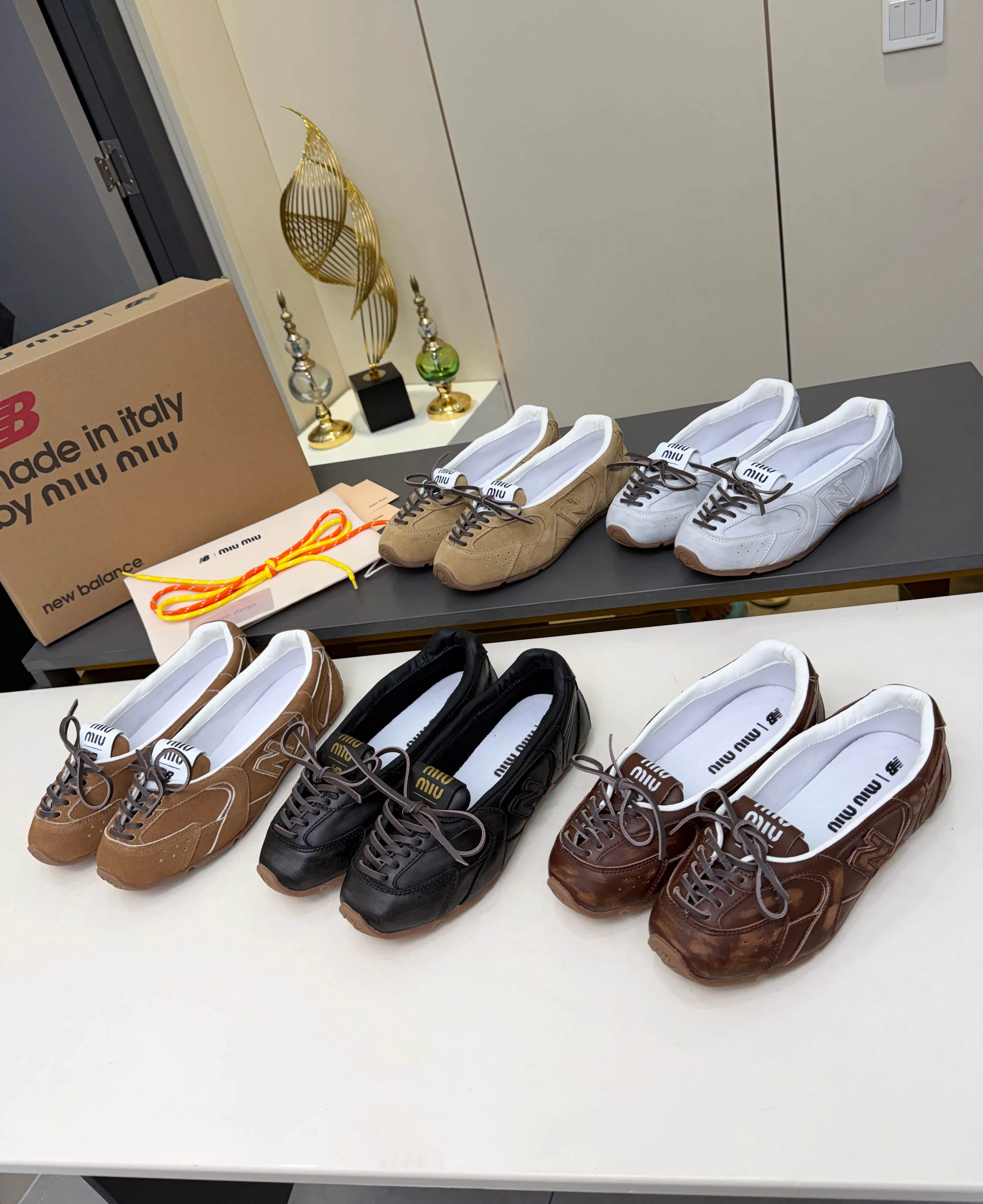 Кроссовки Женские Miu Miu 18740747