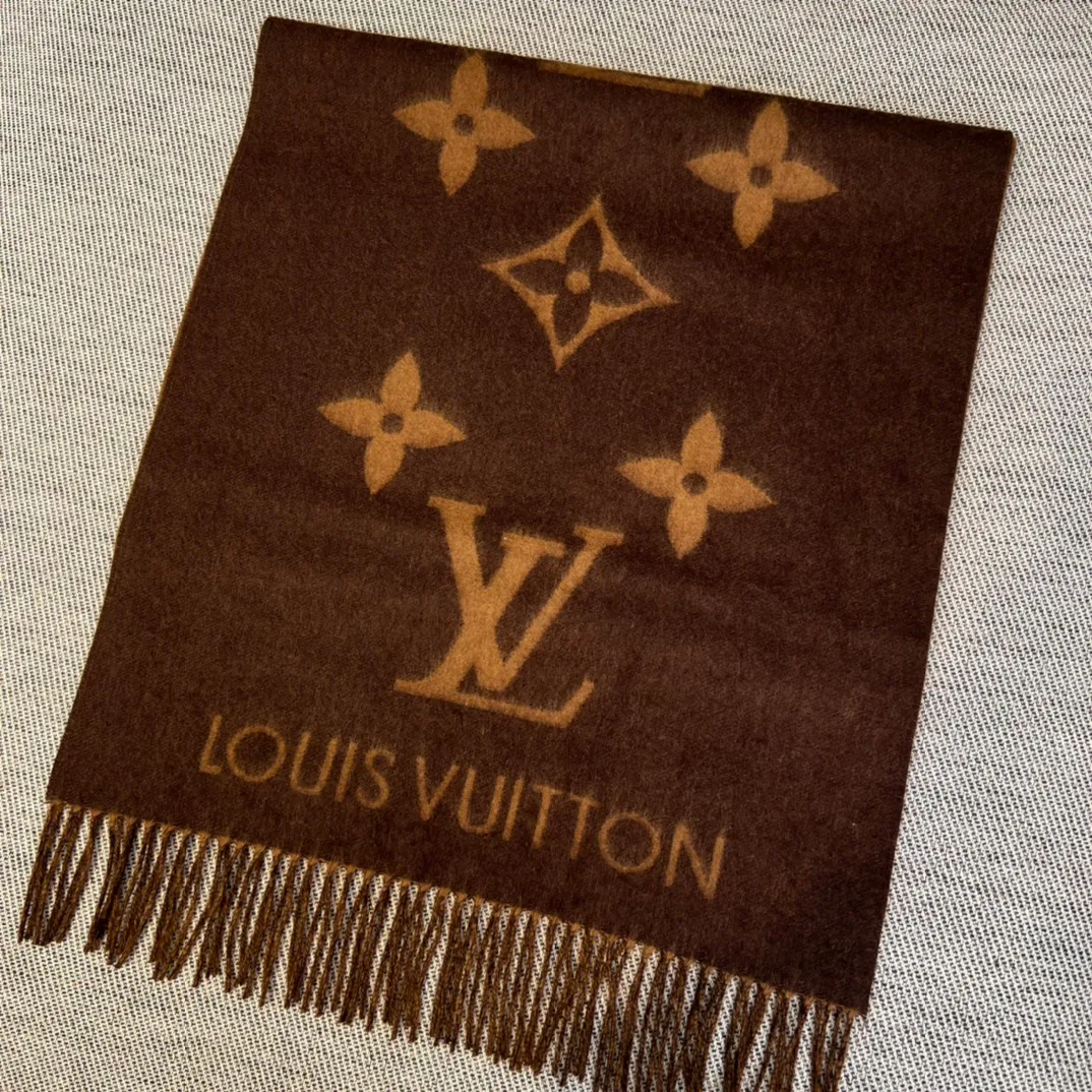Шарфы Louis Vuitton 115101