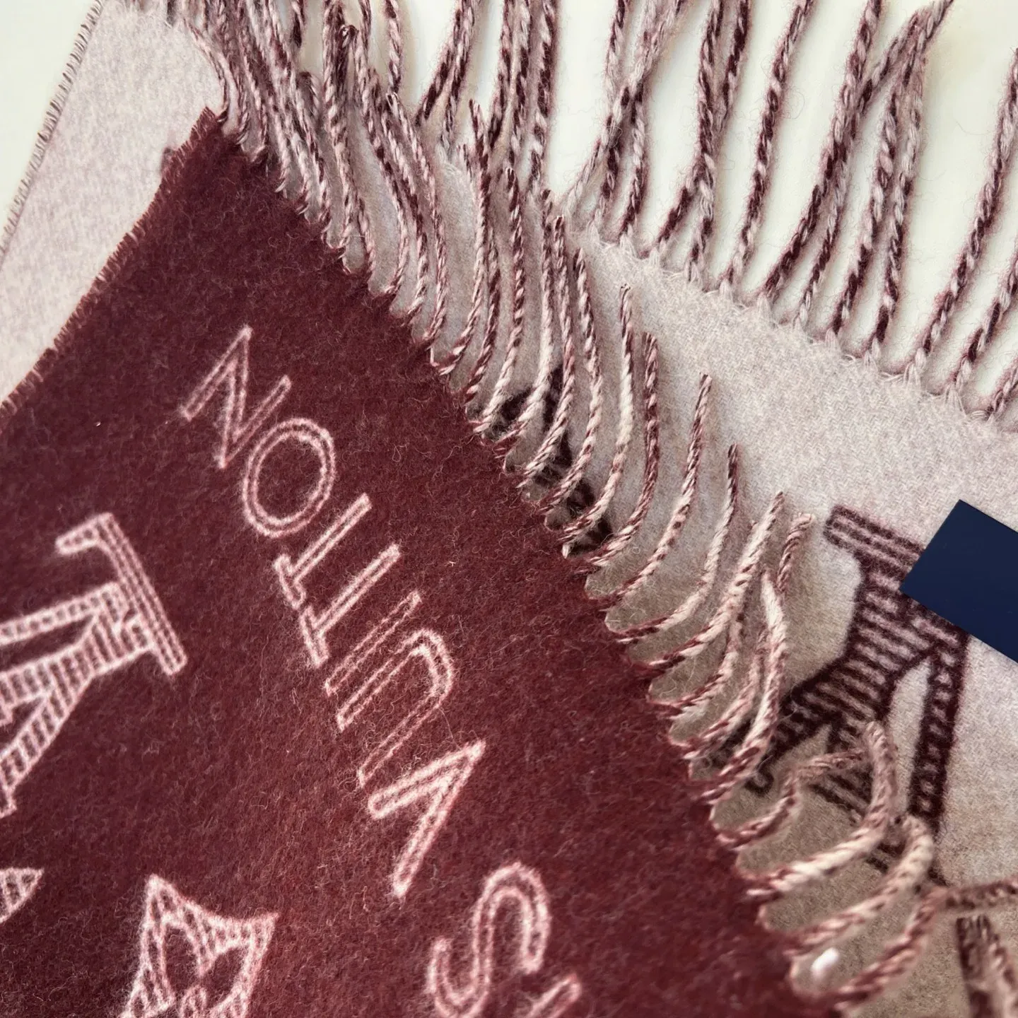 Шарфы Louis Vuitton 5904644