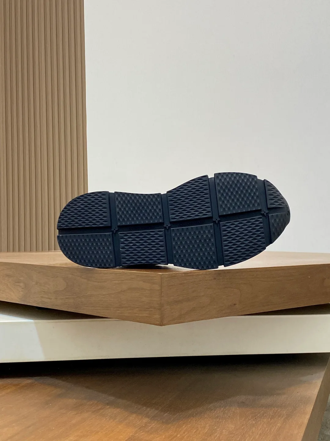 Кроссовки Мужские Louis Vuitton 11250170