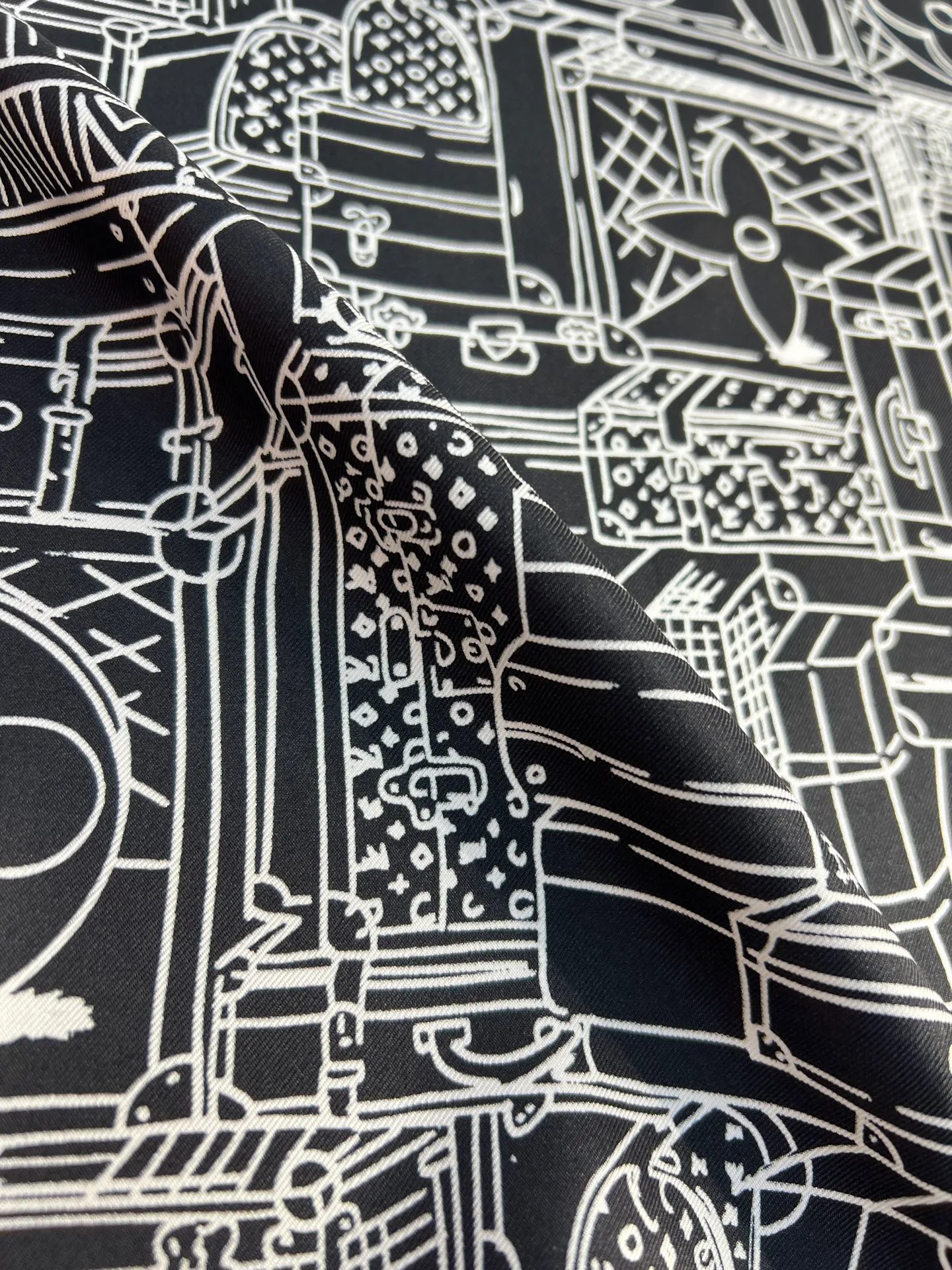 Платки Louis Vuitton 1883141