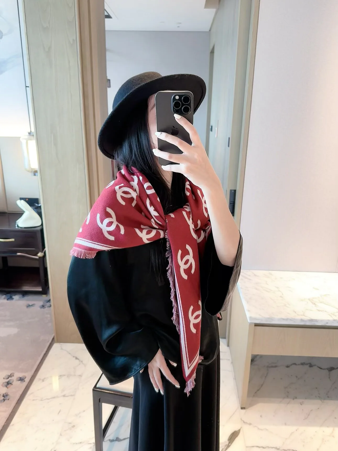 Шарфы Chanel 18002880