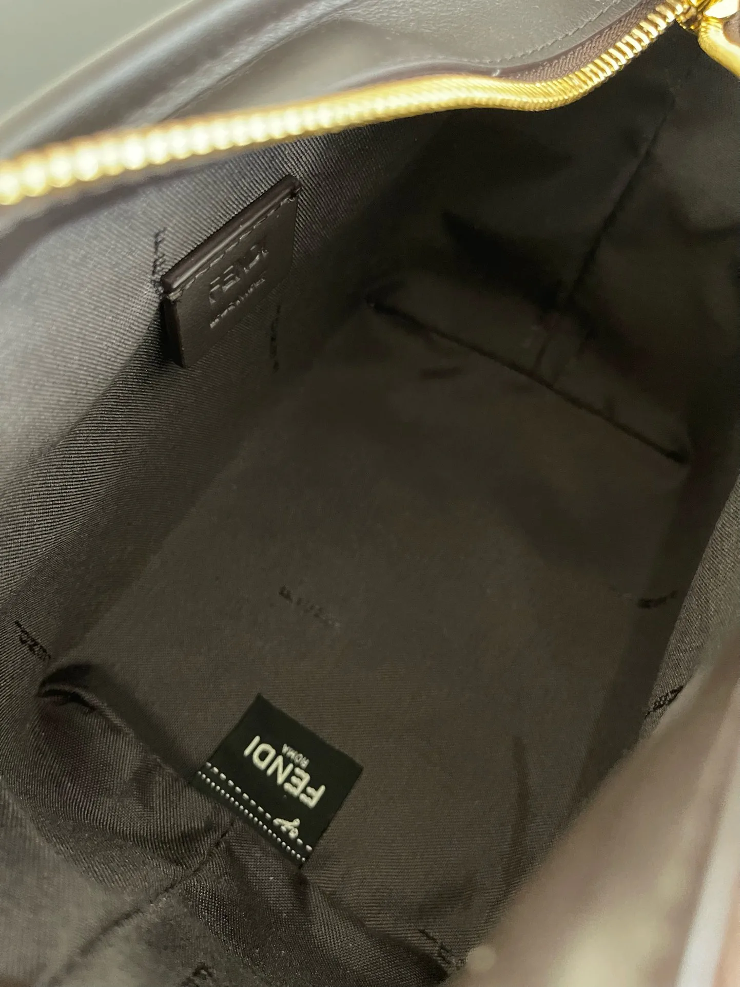 Классические Сумки Женские Fendi 10644795