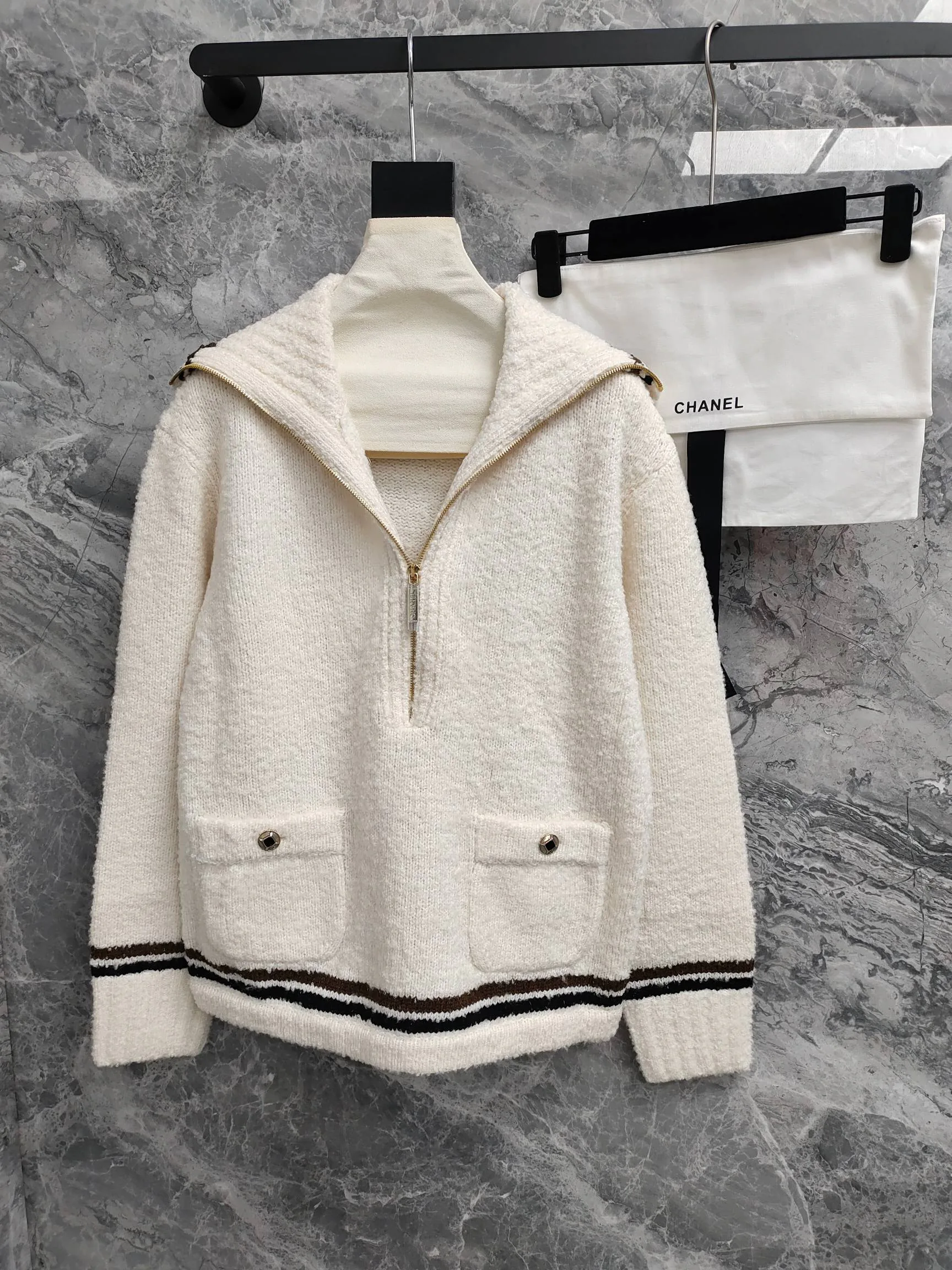 Джемперы И Свитеры Женские Chanel 9859143