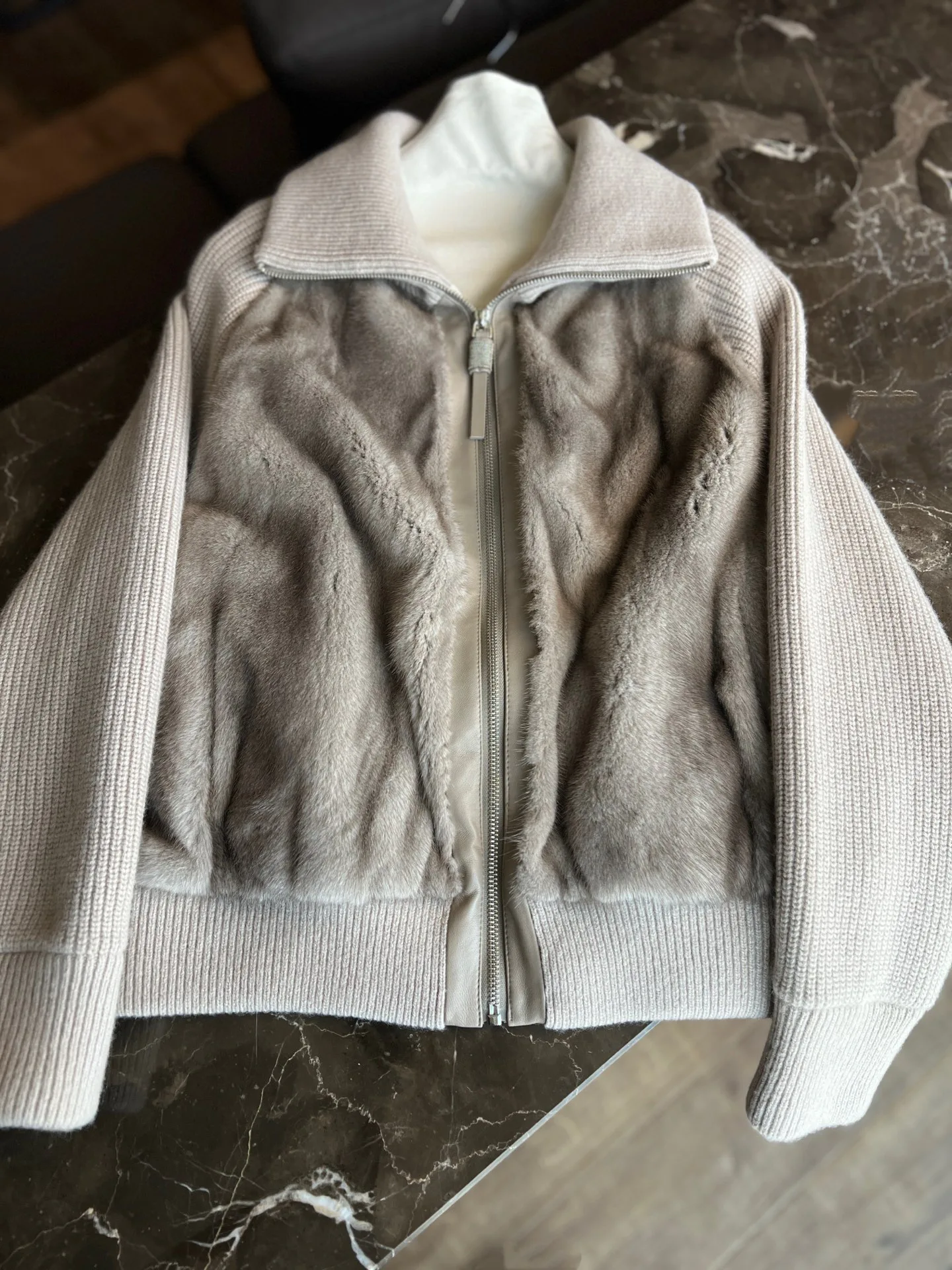Куртки И Пуховики Женские Loro Piana 18198767