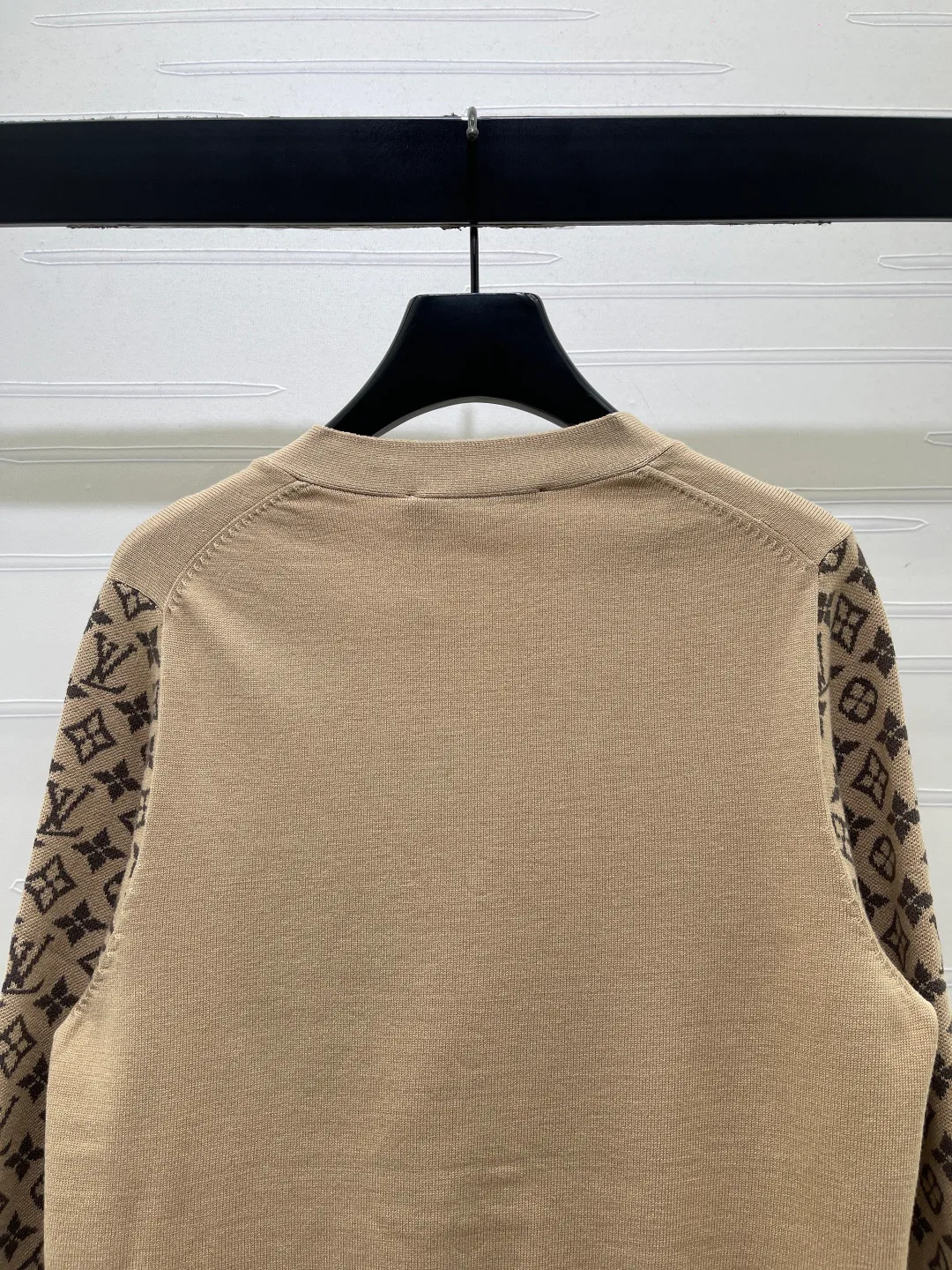 Джемперы И Свитеры Женские Louis Vuitton 18140979