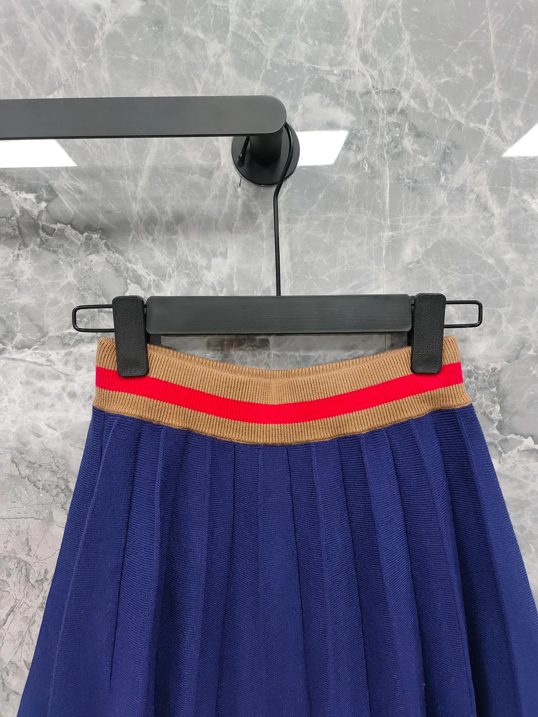 Юбки Женские Chanel 10885816