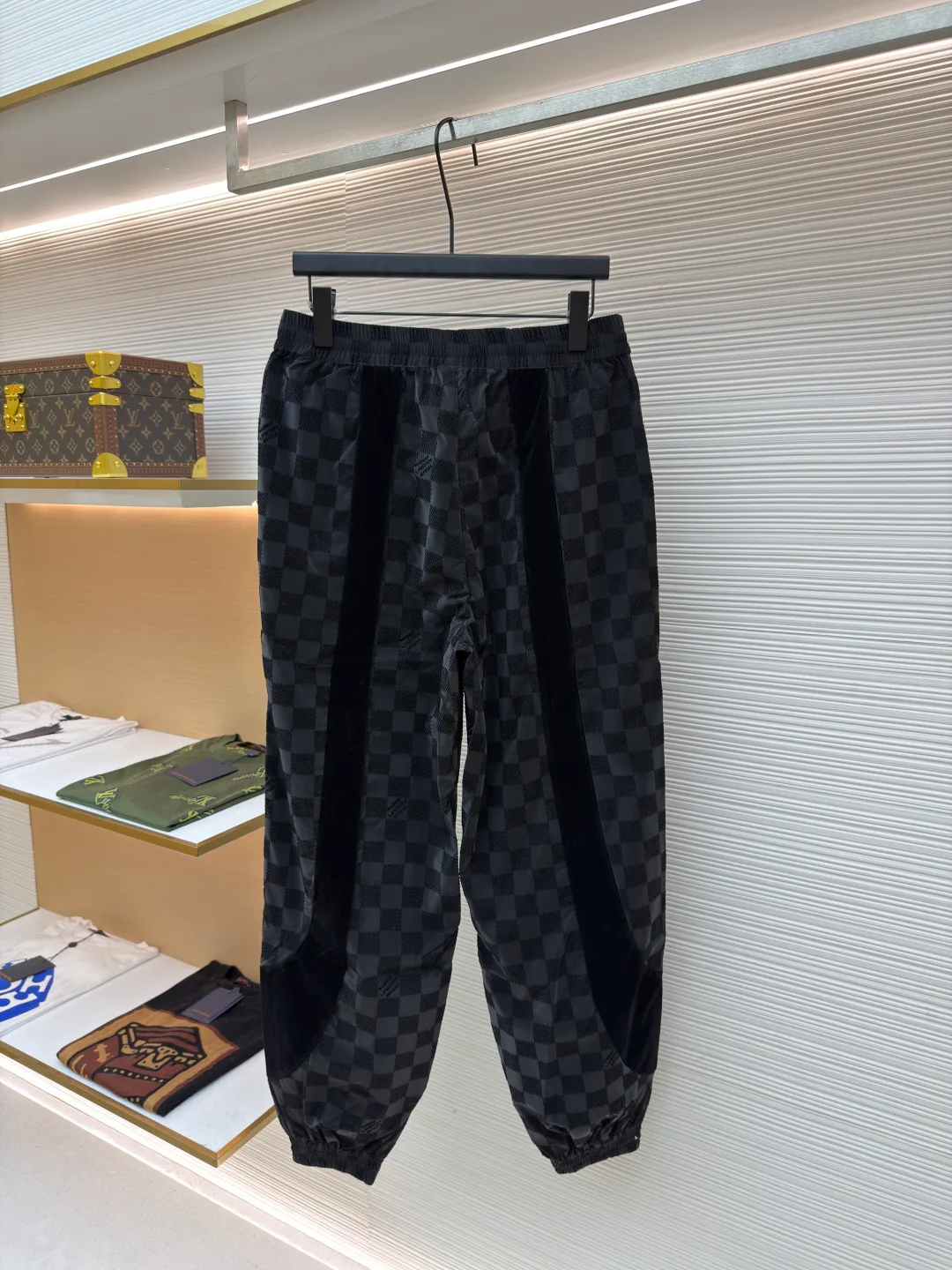 Брюки Мужские Louis Vuitton 658828
