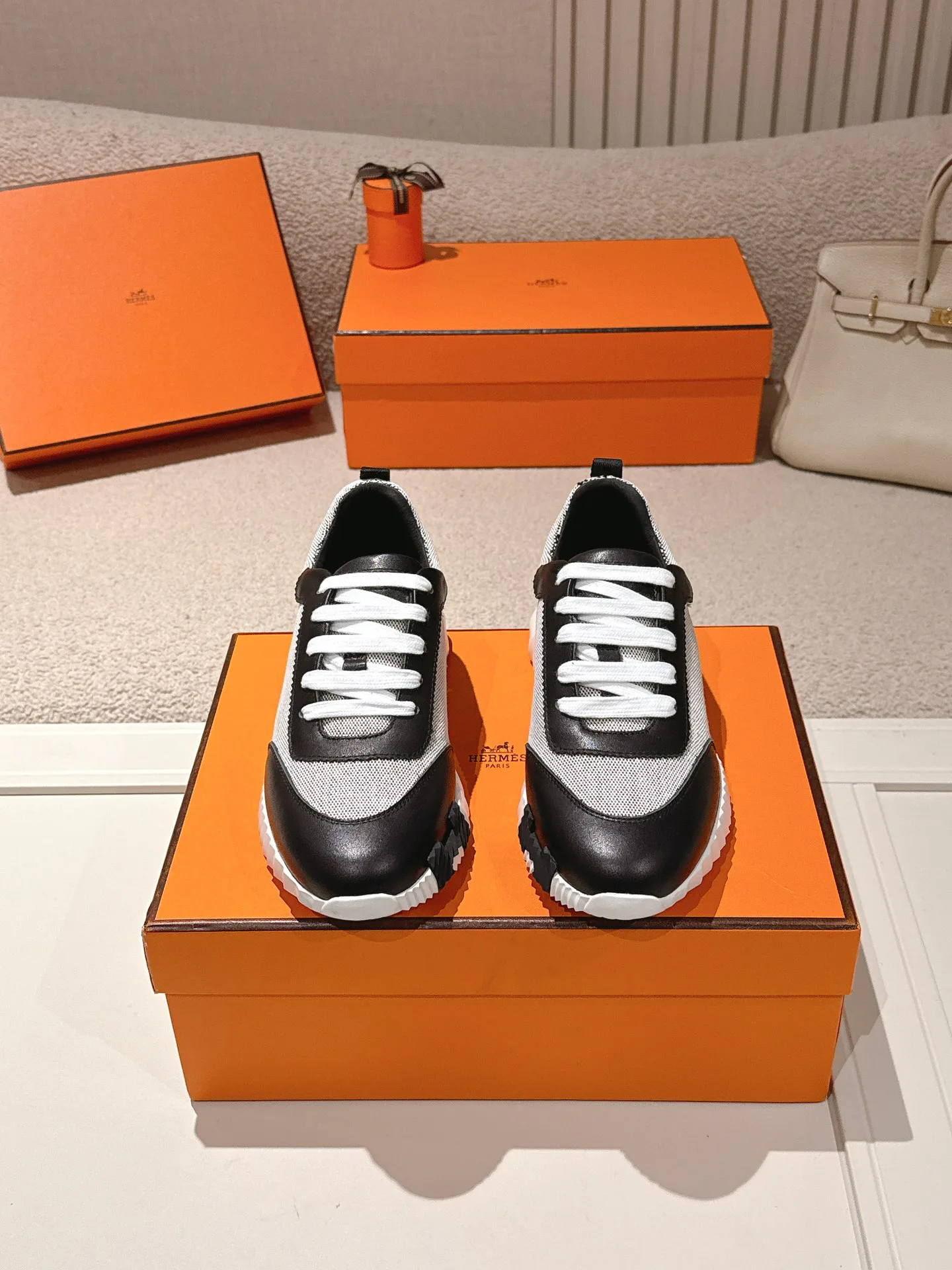 Кроссовки Женские Hermes 2380918