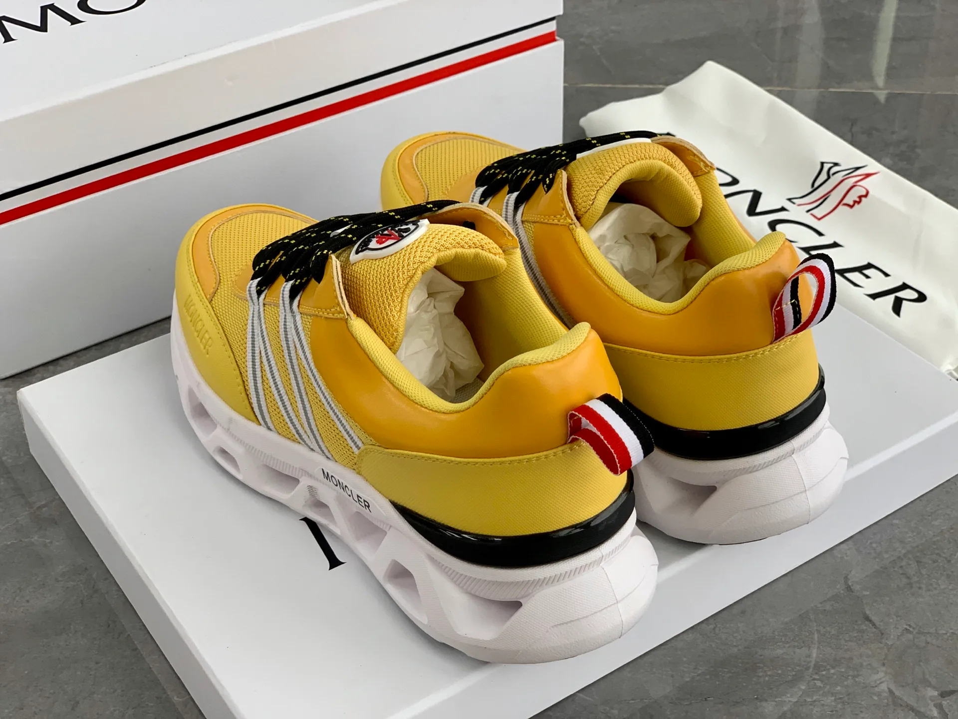 Кроссовки Мужские Moncler 19644917