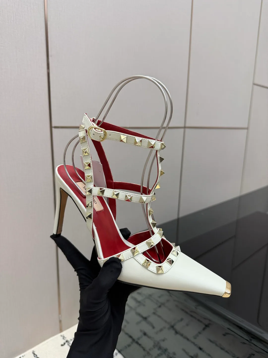 Босоножки Женские Valentino 17594483