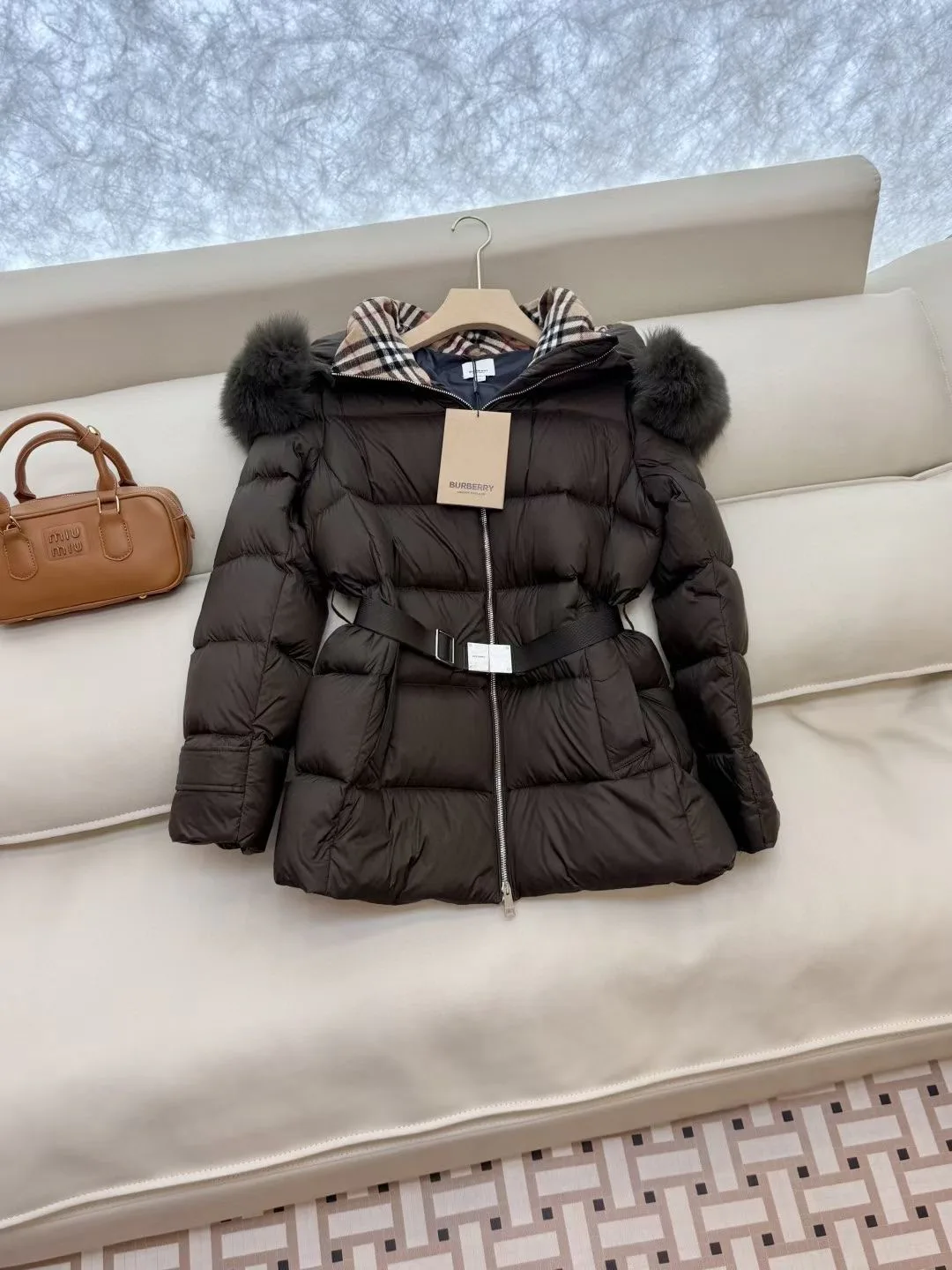 Куртки И Пуховики Женские Burberry 18043118