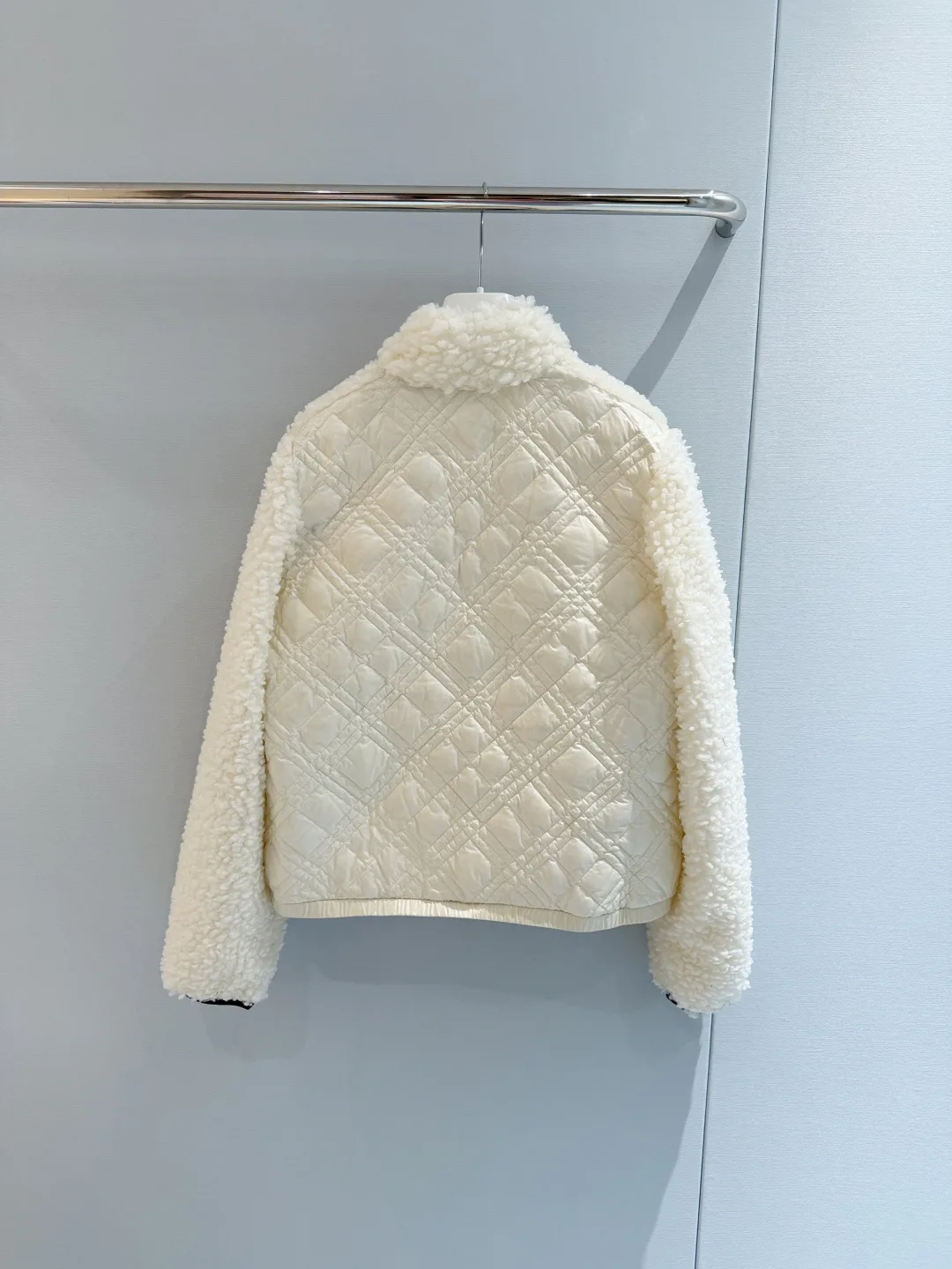 Куртки И Пуховики Женские Moncler 18049822