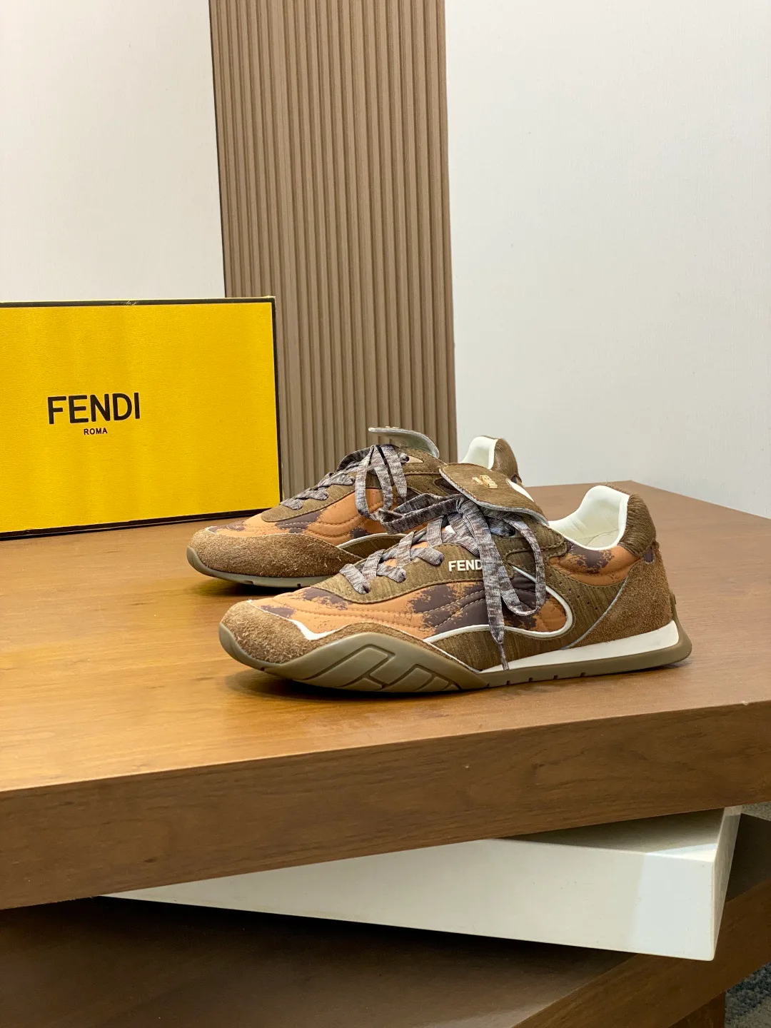 Кроссовки Мужские Fendi 886248