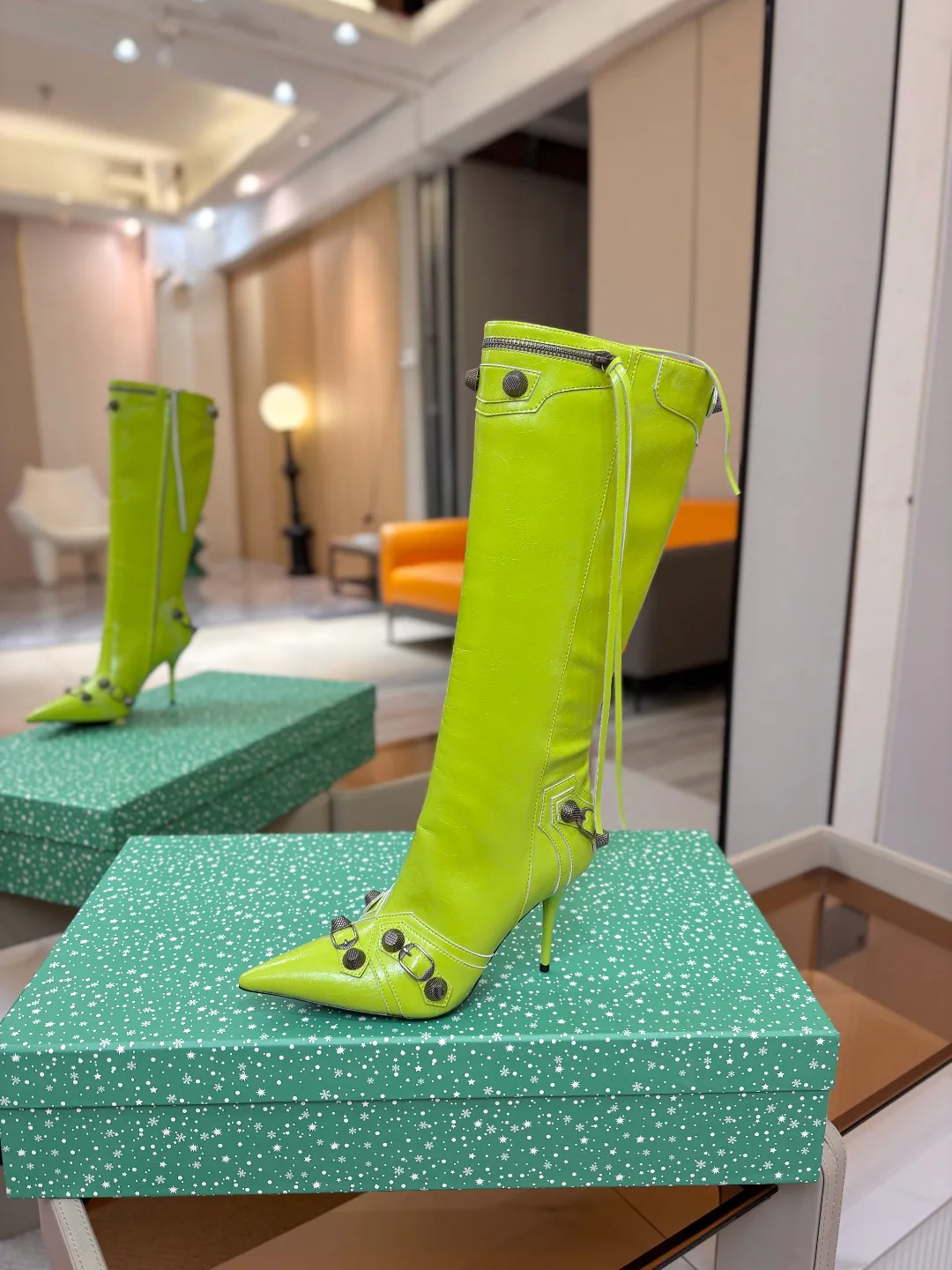 Сапоги Женские Balenciaga 18521339