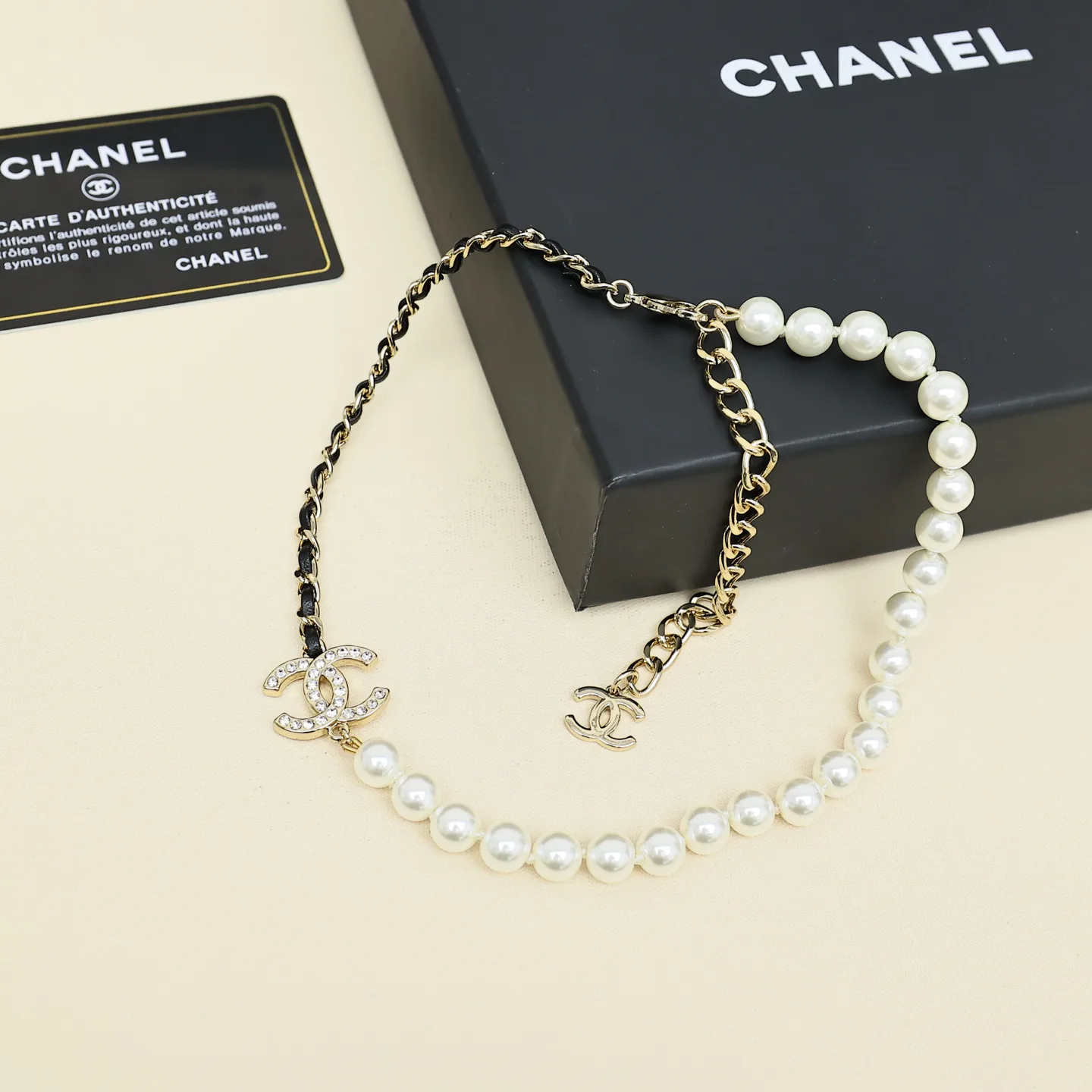 Бижутерия Chanel 225111