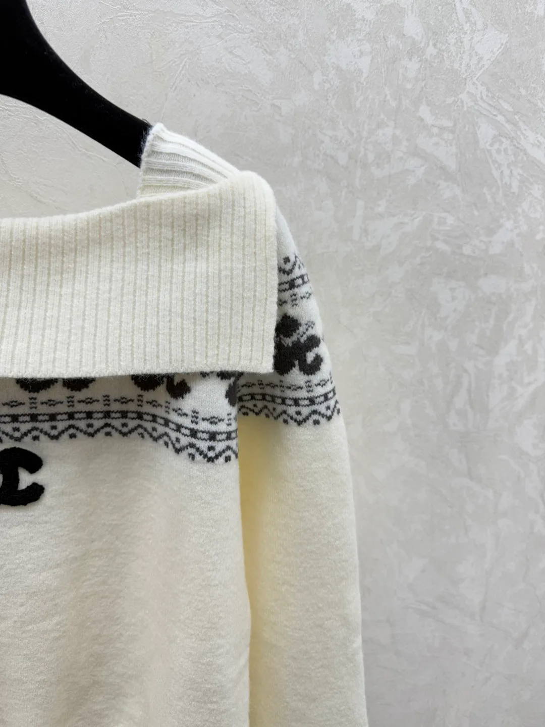 Джемперы И Свитеры Женские Chanel 2280368