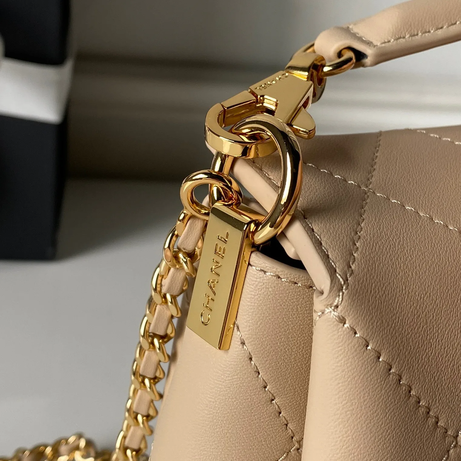 Классические Сумки Женские Chanel 18000292