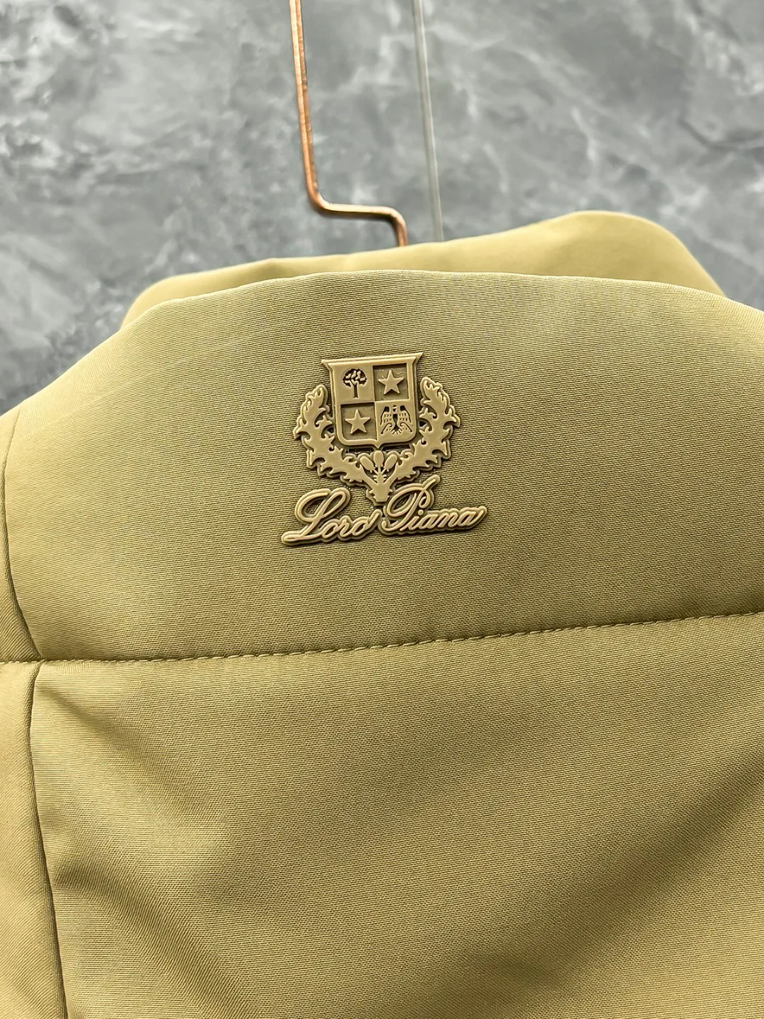 Куртки И Пуховики Женские Loro Piana 1392985
