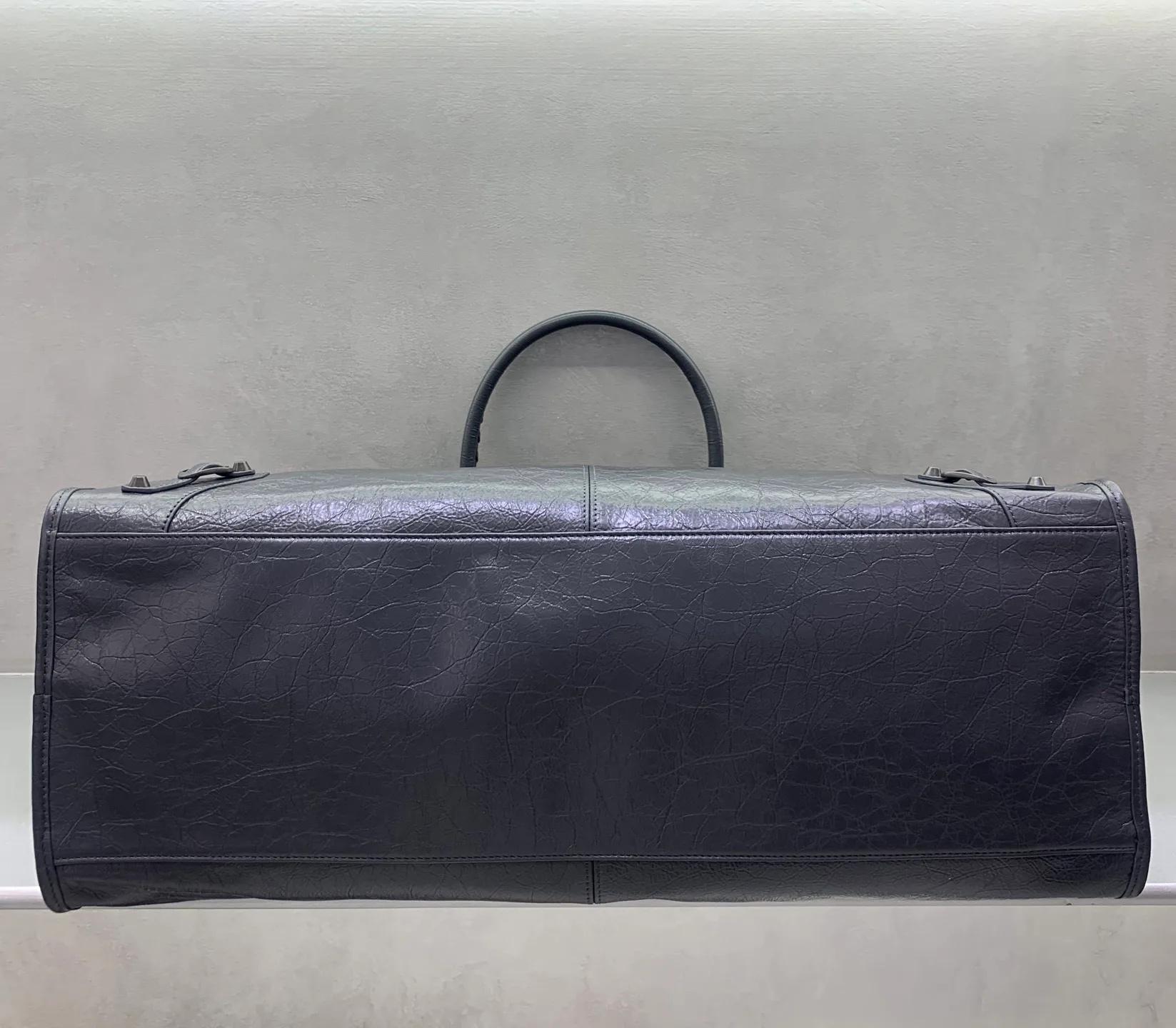 Классические Сумки Женские Balenciaga 18135896