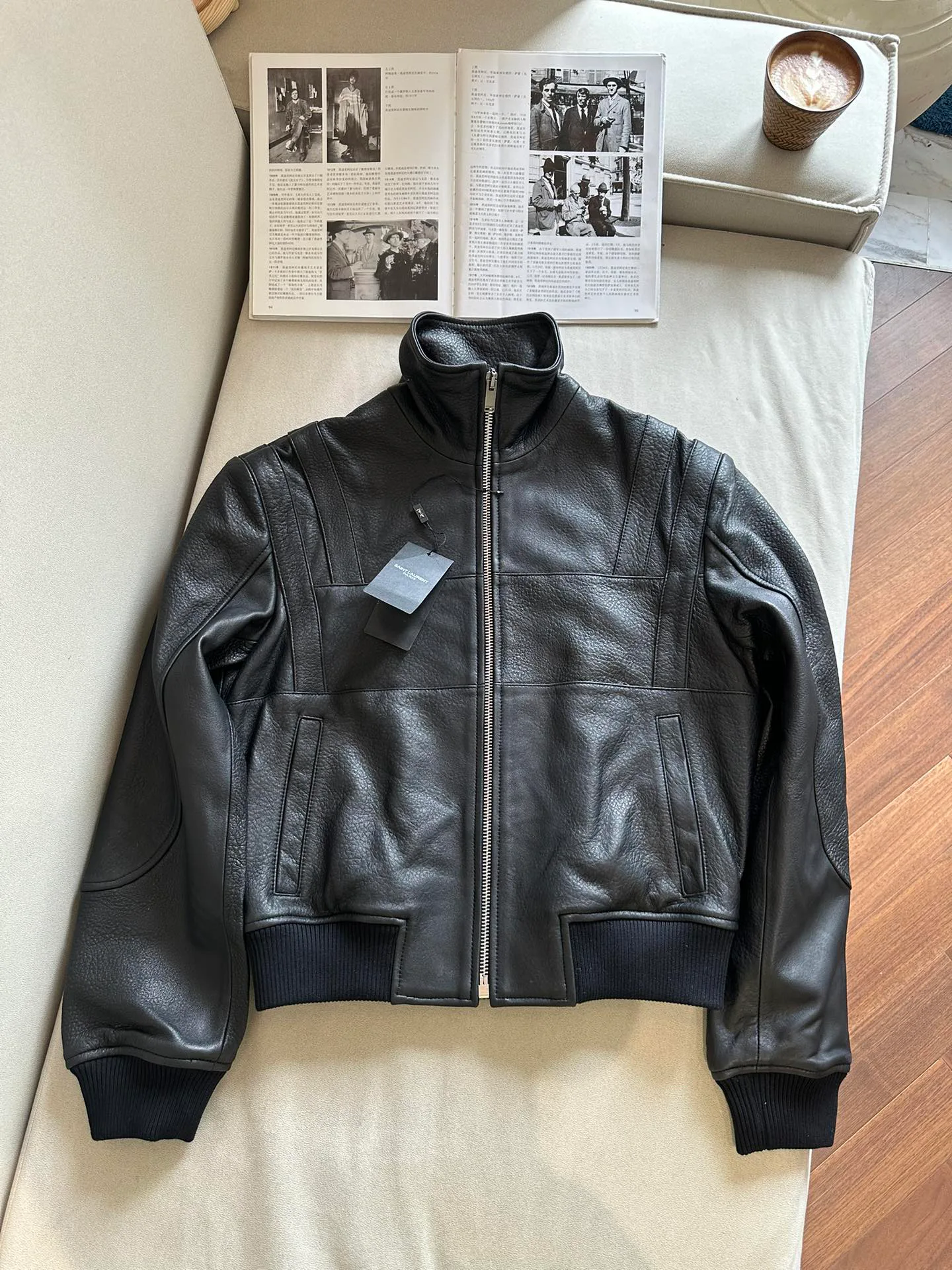 Кожаные Куртки И Дублёнки Женские Saint Laurent 11518167